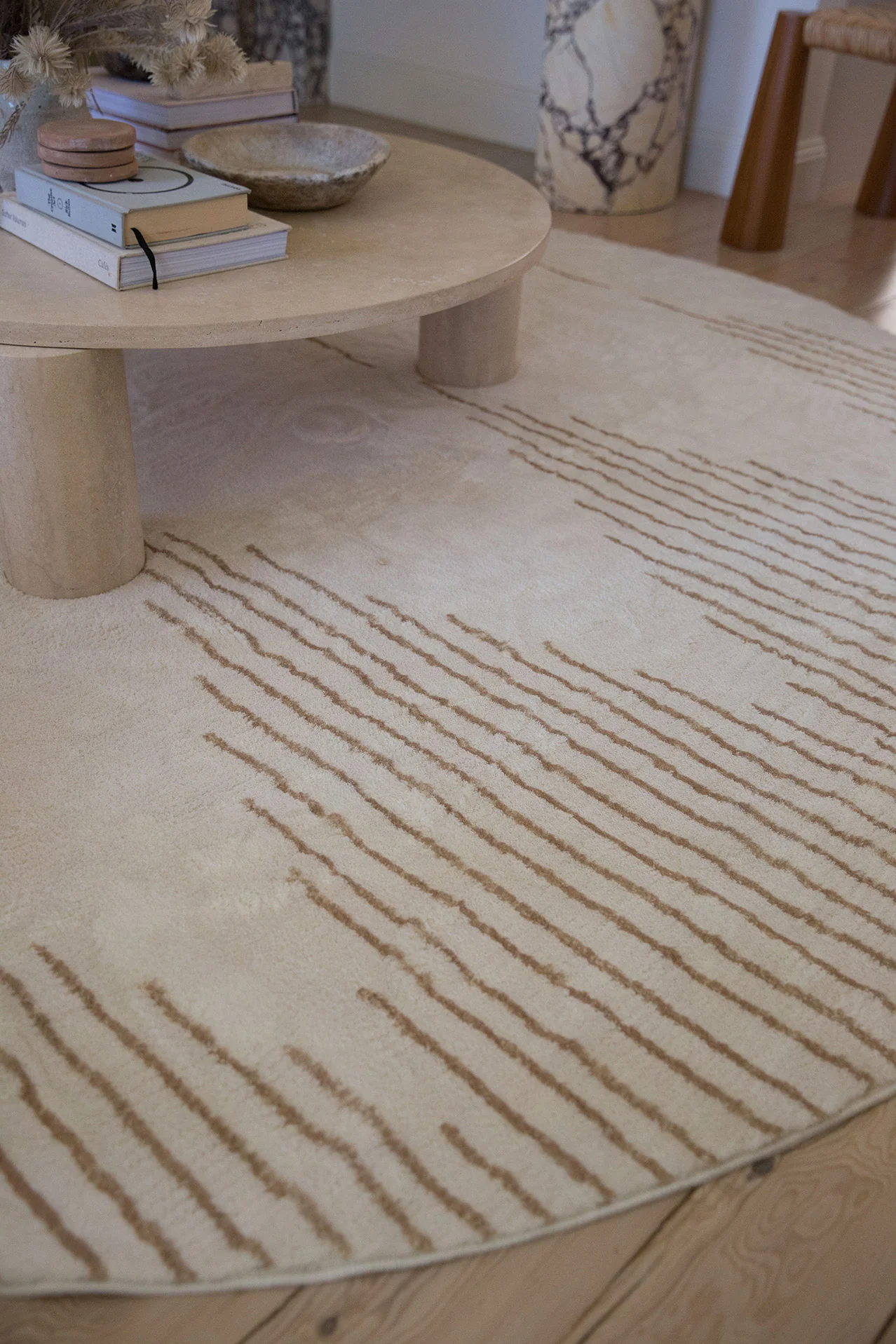 Lyra Ivory and Brown Diamond Stripe Washable Round Rug - Image 4
