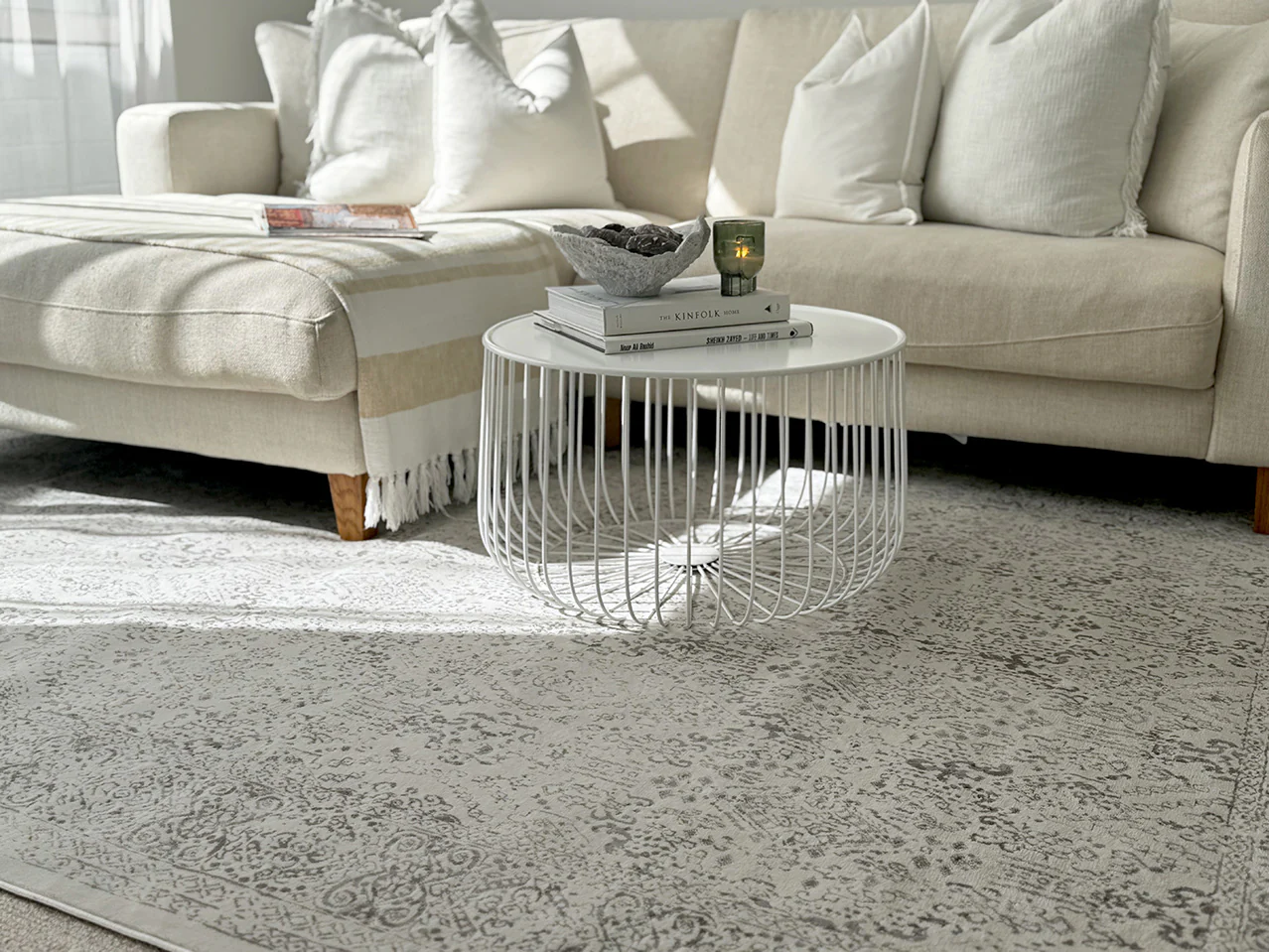 Madison Ivory And Grey Traditional Distressed Rug - Image 11