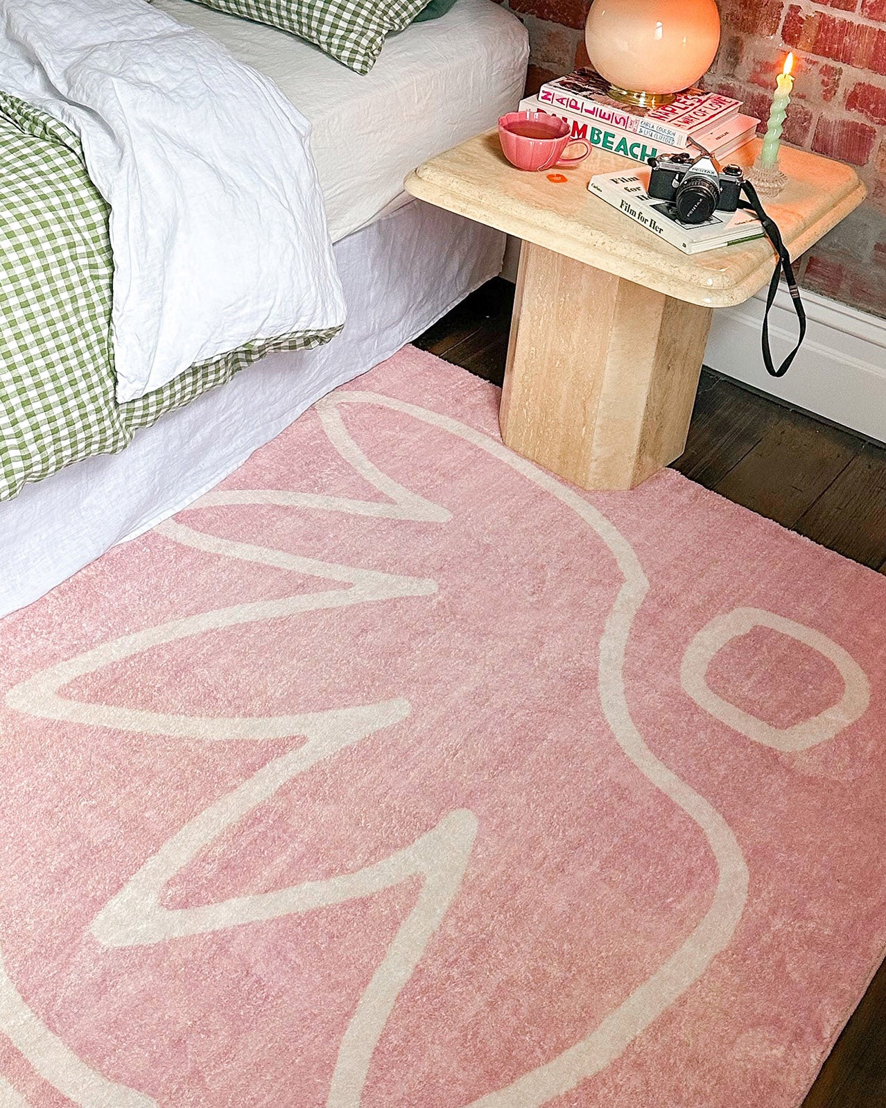 Manuela Pink Hand Drawn Washable Rug - Image 2