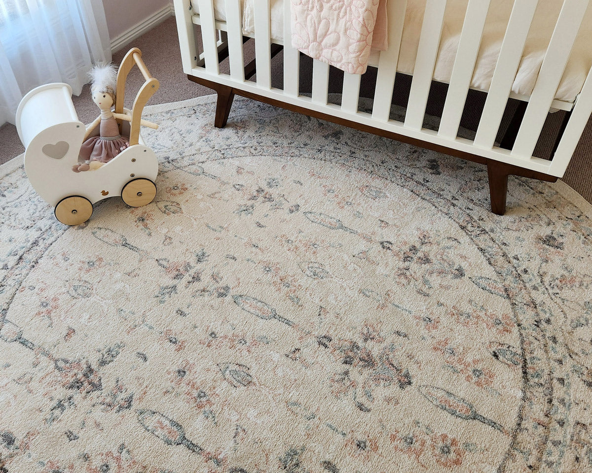 Maplewood Cream and Pink Traditional Round Rug - Image 3