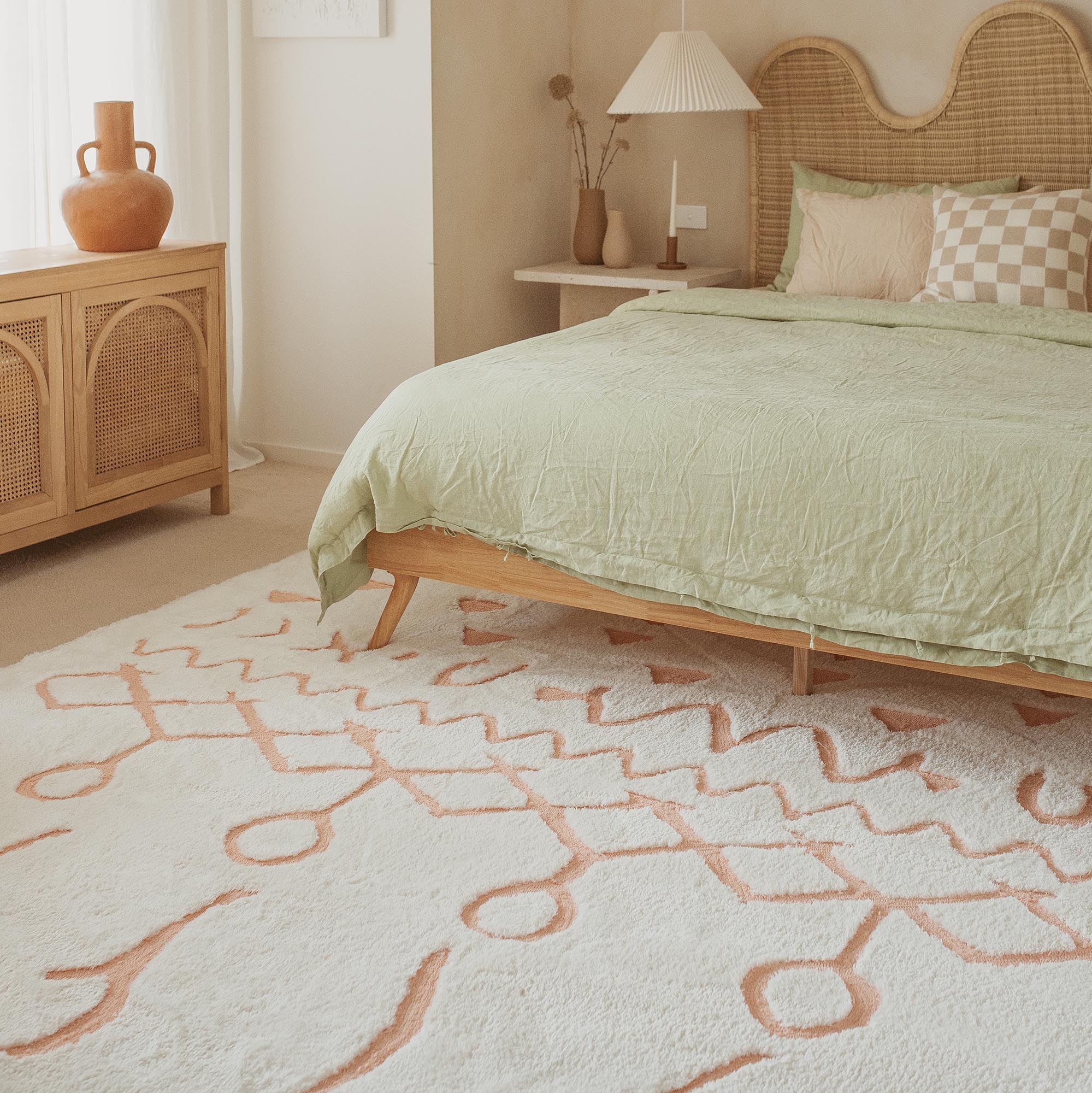 Matilda Cream and Peach Tribal Shag Rug - Image 10