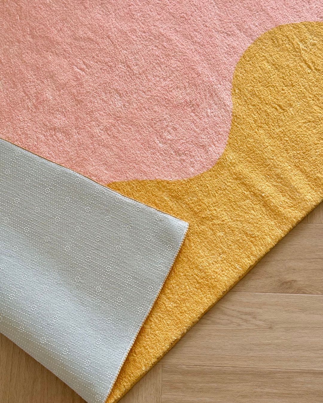 Melody Pink and Yellow Wiggle Bordered Washable Rug - Image 4