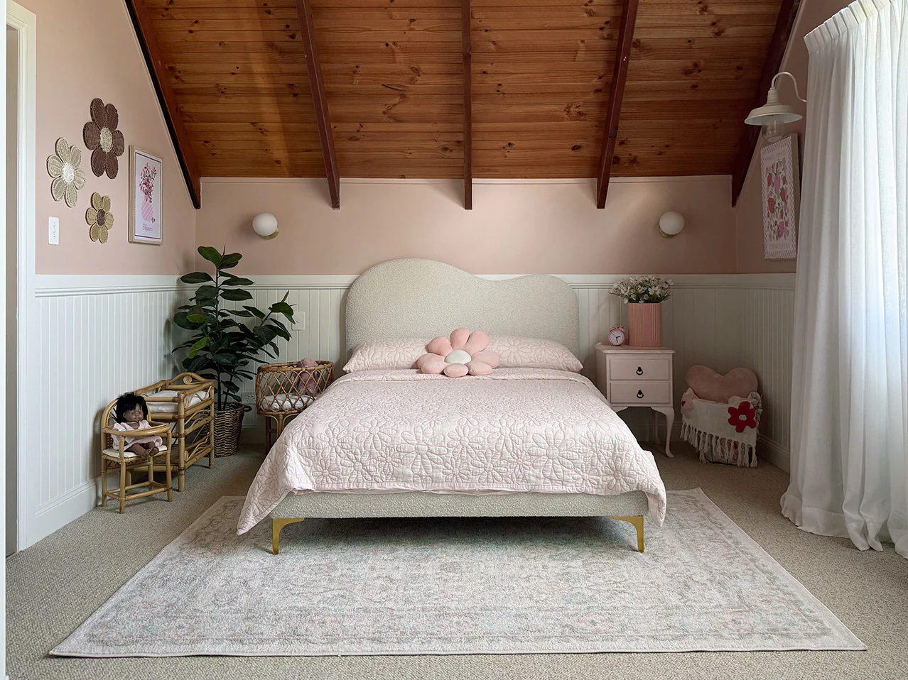 Melrose Cream and Pink Traditional Rug - Image 3