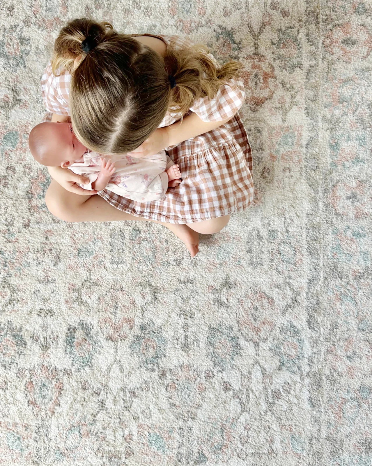 Melrose Cream and Pink Traditional Rug - Image 4