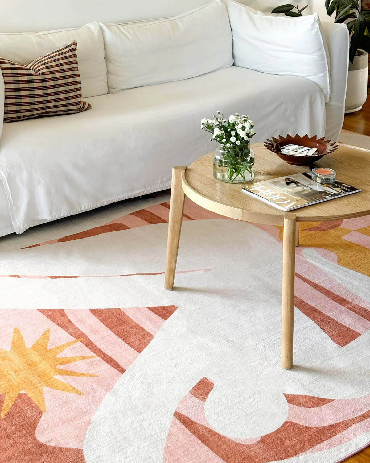 Menaka Pink and Rust Abstract Rug - Image 2