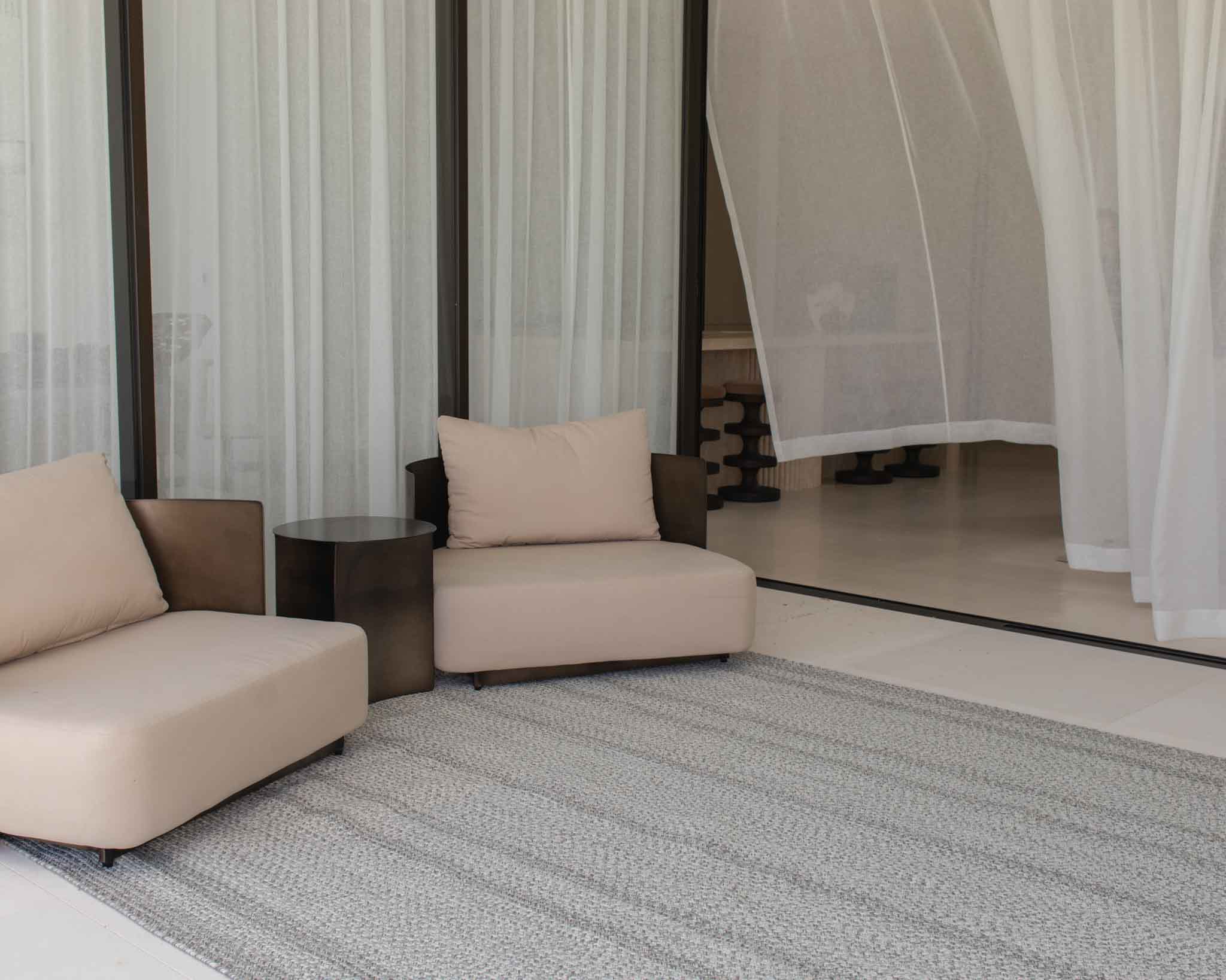 Mika Grey Braided Flatweave Indoor Outdoor Rug - Image 3