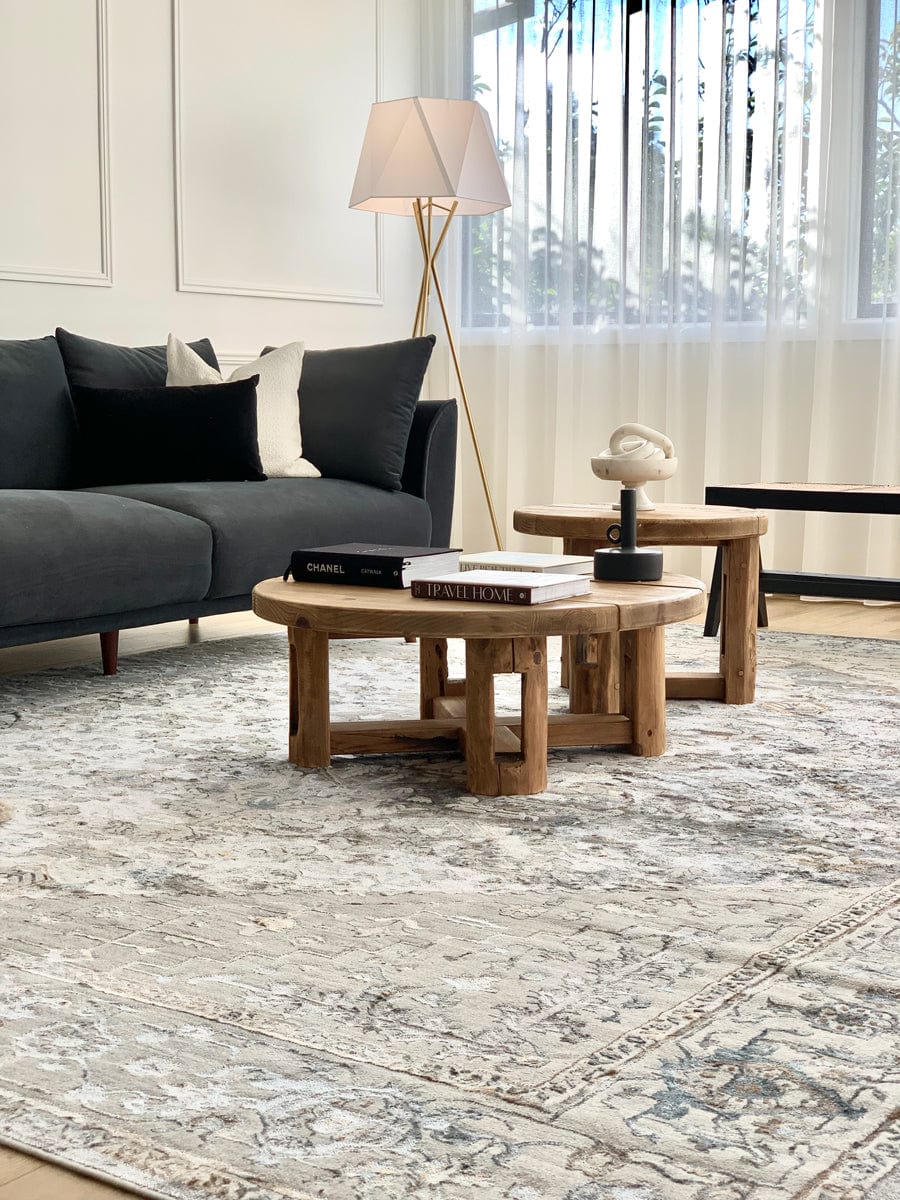 Mira Grey Tan And Blue Lustrous Traditional Rug - Image 5