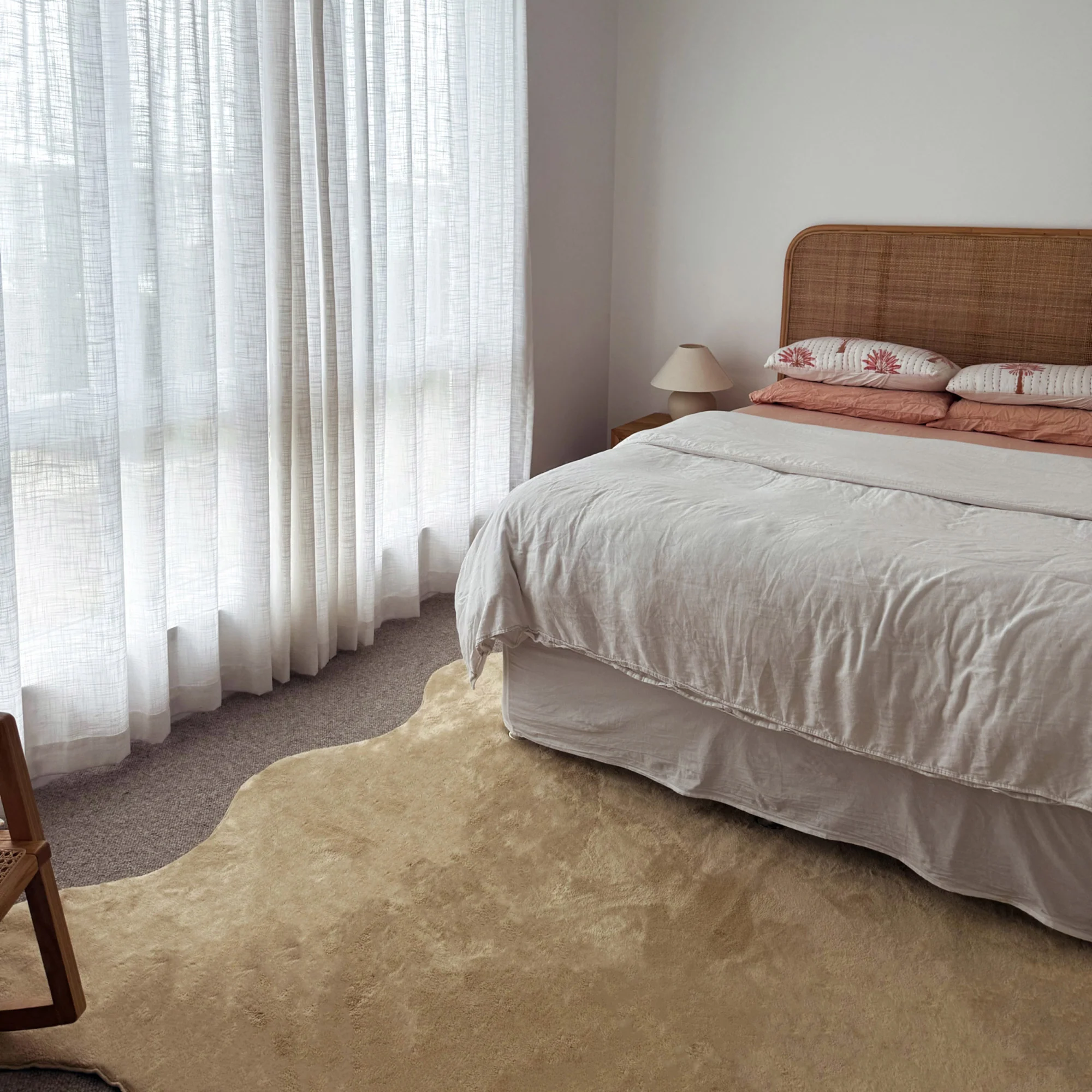 Mirta Beige Brown Scallop Washable Rug - Image 3