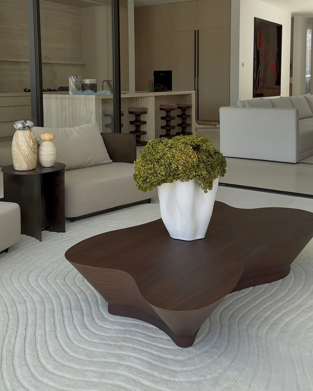 Nafiya Cream Modern Hand-Tufted Wool Rug - Image 2