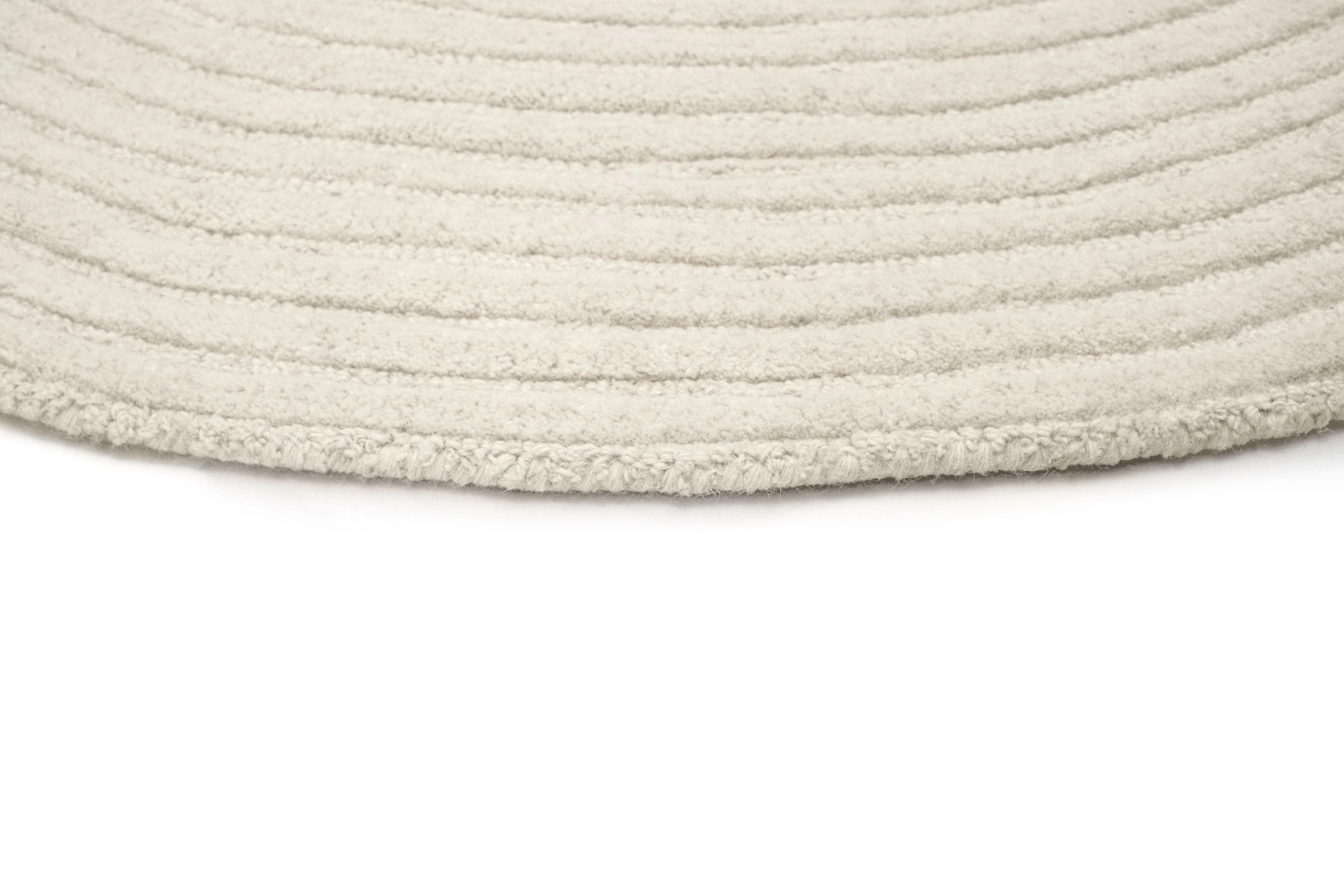 Nafiya Cream Modern Hand-Tufted Wool Rug - Image 7