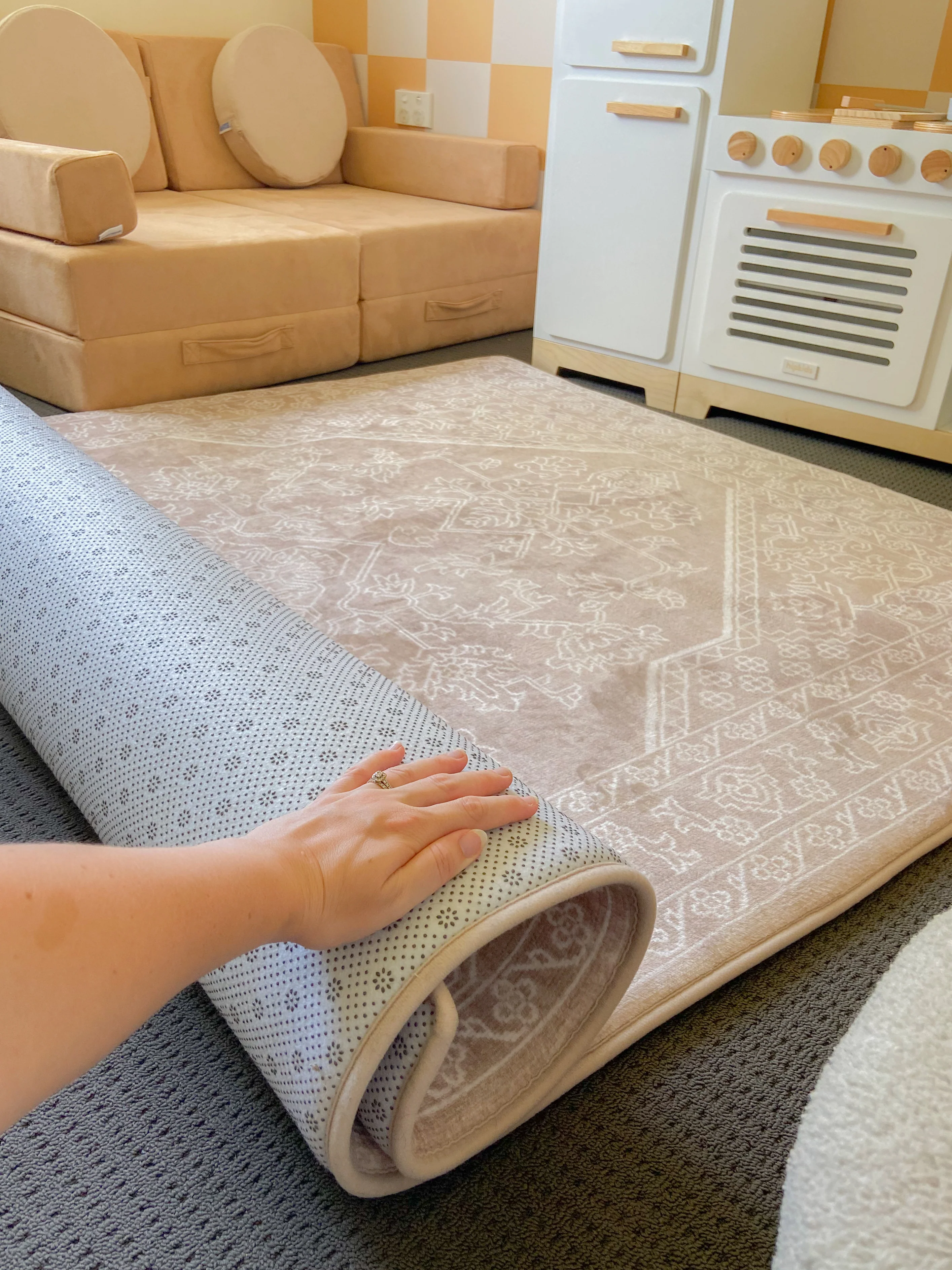 Neci Neutral Cream Plush Rollie Pollie Playmat - Image 7