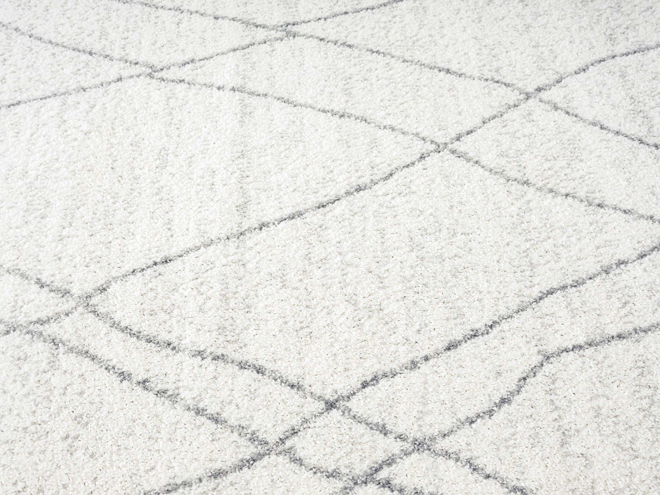 Neera Grey and Ivory Abstract Diamond Rug - Image 9