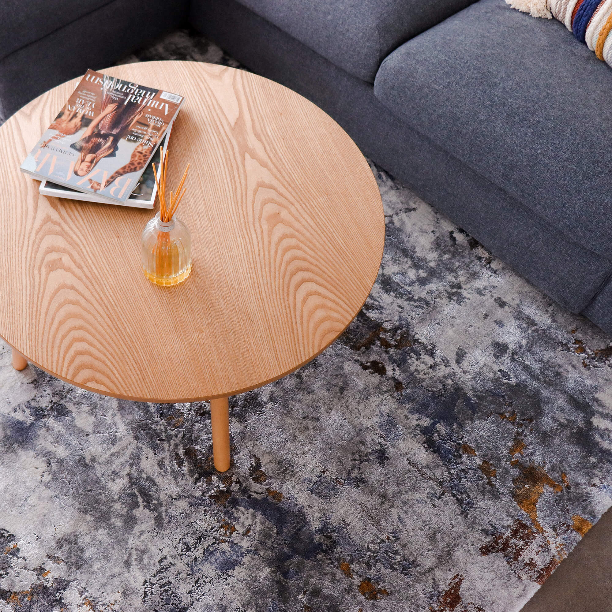 Neve Blue Grey and Bronze Transitional Motif Rug - Image 7