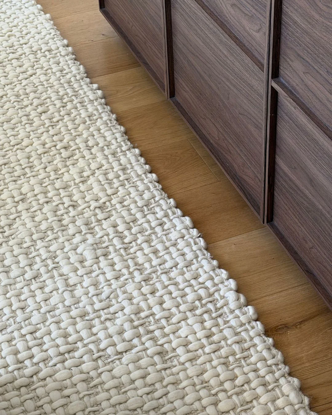 Nicar Ivory Handwoven Jute and Wool Rug - Image 5