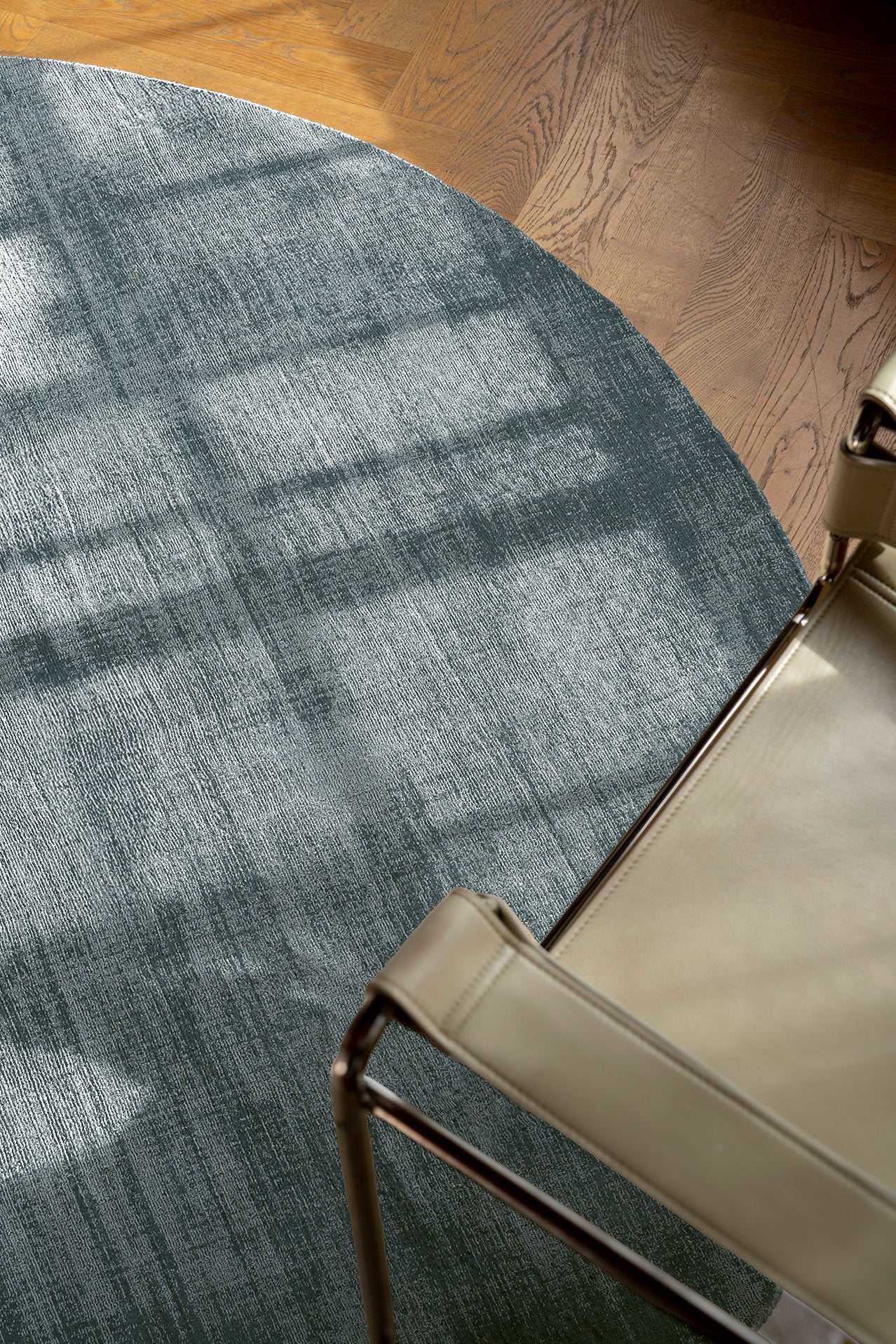 Nico Turquoise Handwoven Round Rug - Image 4