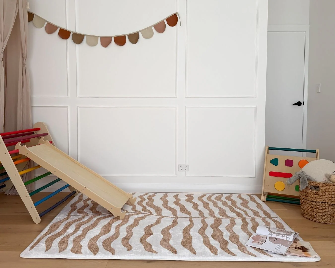 Nix Sand Botanical Rollie Pollie Playmat - Image 3