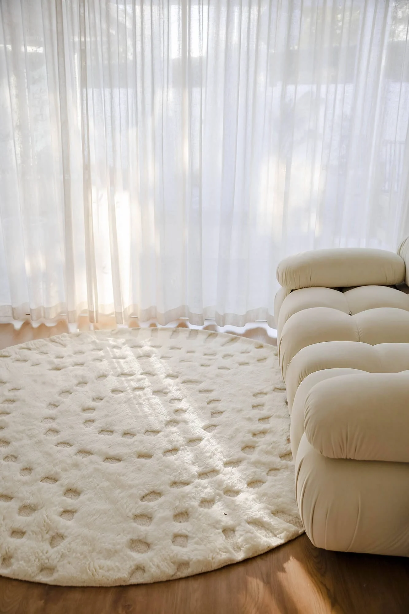 Omega Ivory Abstract Tribal Round Rug - Image 16