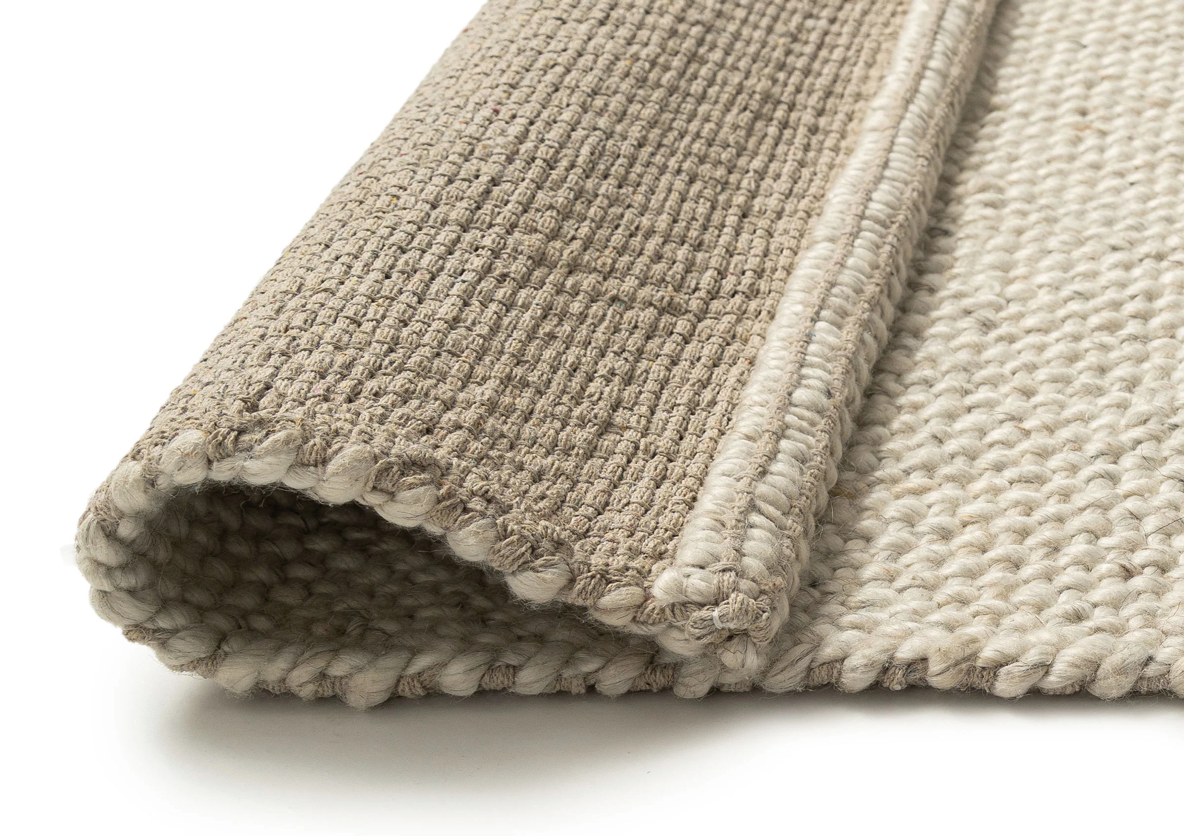 Ornussa Natural Silver Loop Rug - Image 4