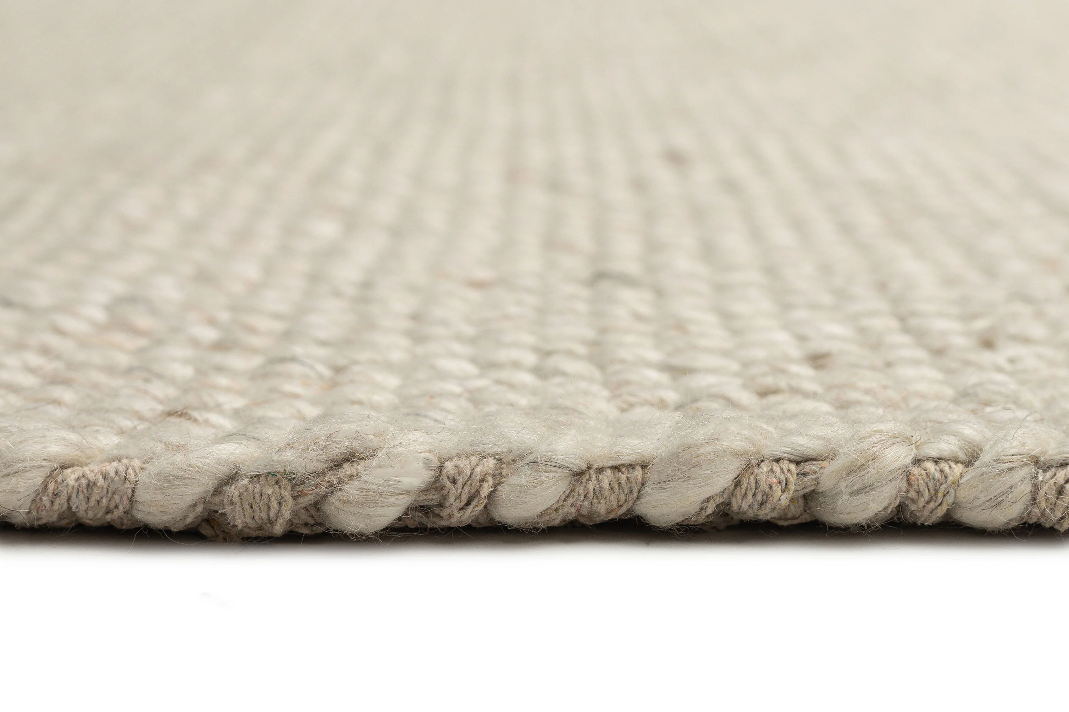 Ornussa Natural Silver Loop Rug - Image 6