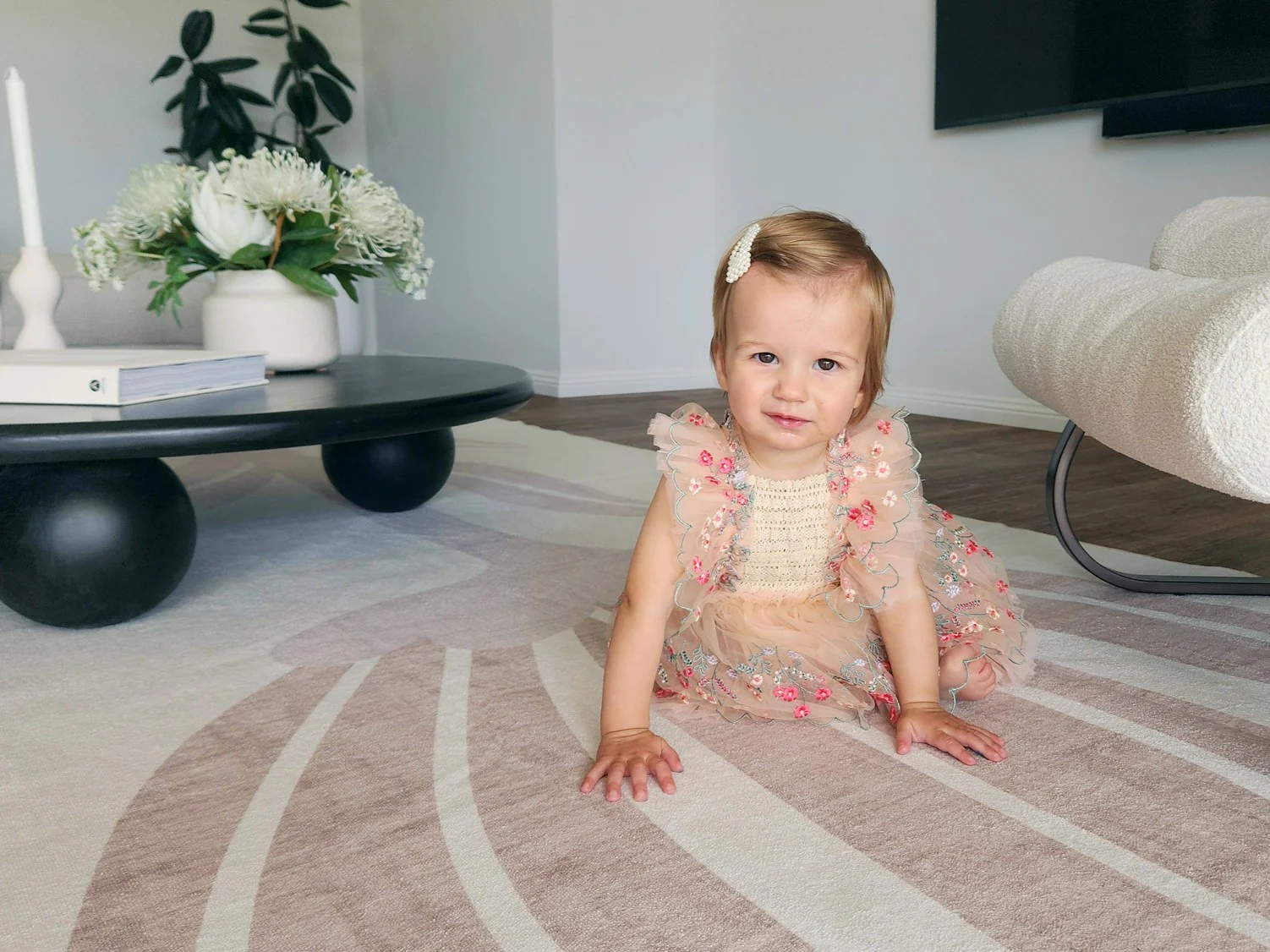 Perlha Beige and Grey Botanical Washable Rug - Image 9