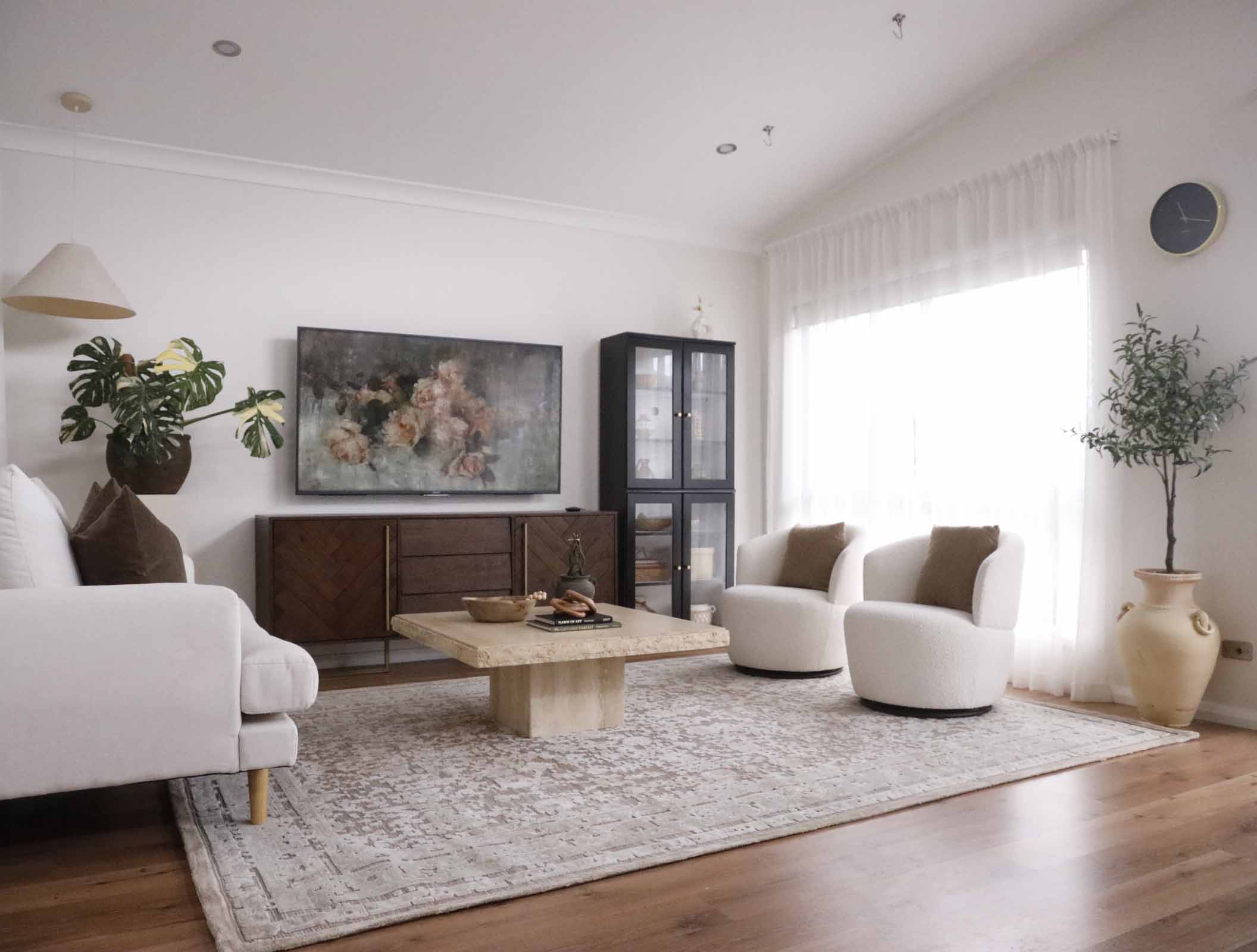 Piya Brown and Grey Traditional Distressed Rug - Image 9