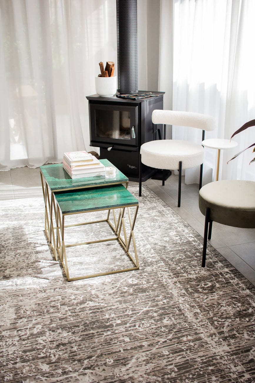 Raina Charcoal Grey And Ivory Traditional Distressed Rug - Image 4