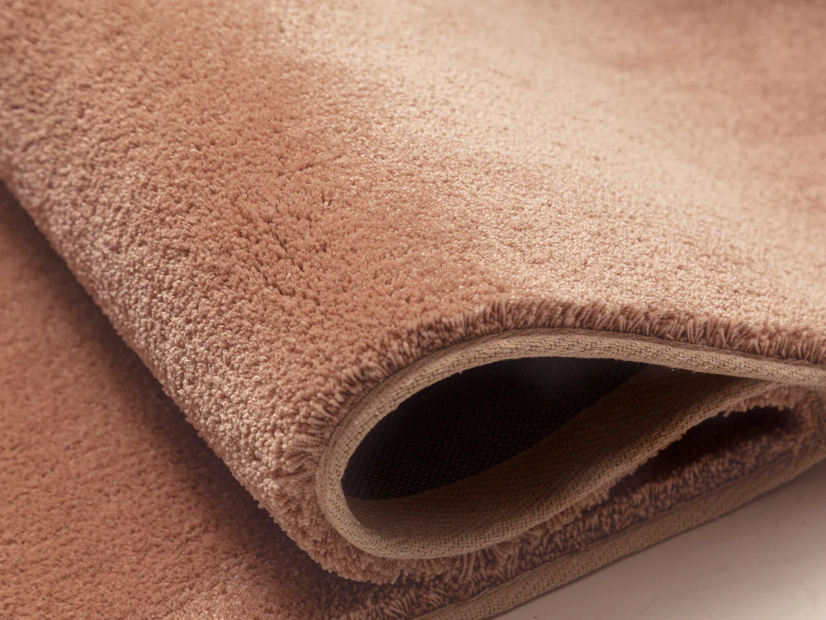 Reese Warm Peach Shag Rug - Image 9