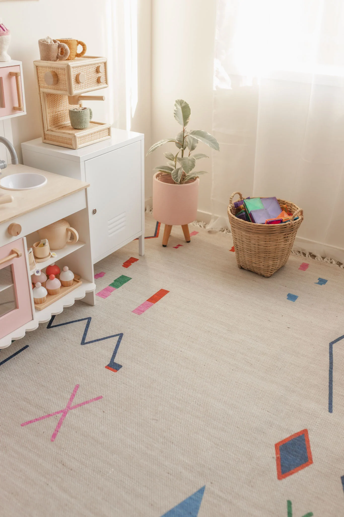 Remi Ivory Multi-Colour Abstract Tribal Indoor Outdoor Rug - Image 7