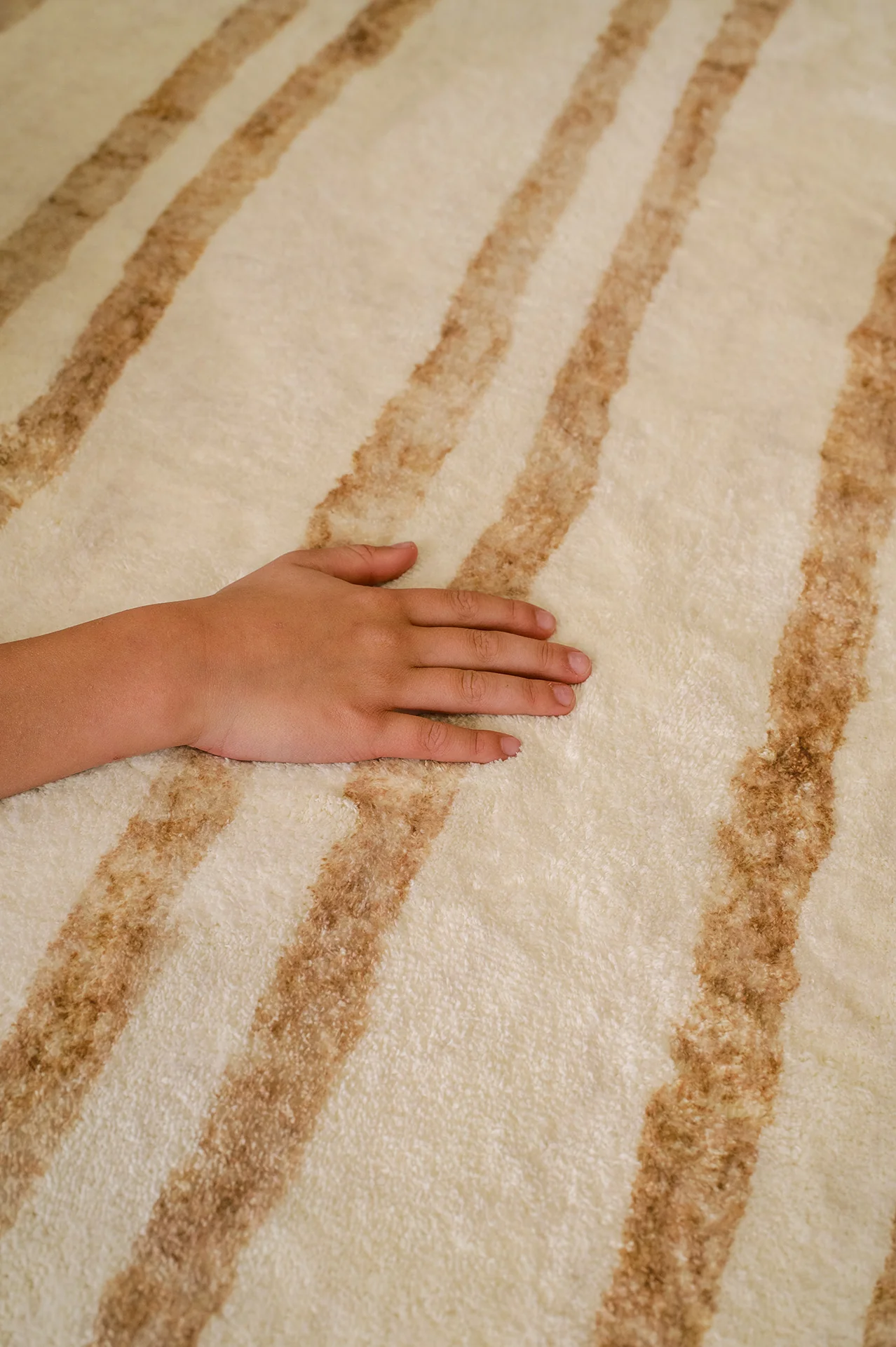 Rhow Neutral Striped Washable Rug - Image 5