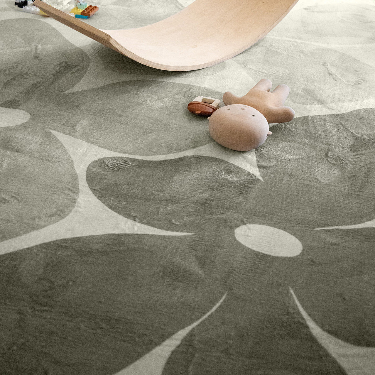 Rory Grey Green Flowers Rollie Pollie Round Playmat - Image 5