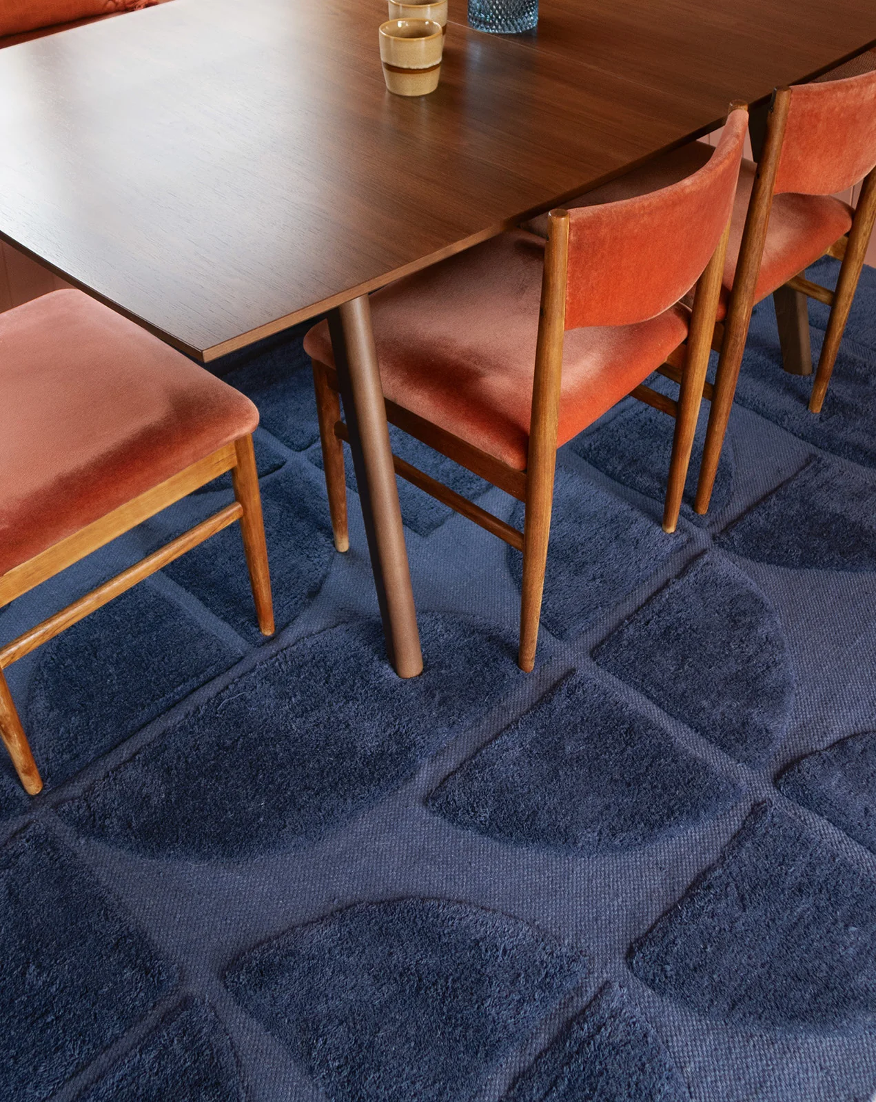 Rue Navy Blue Geometric Washable Wool Rug - Image 3