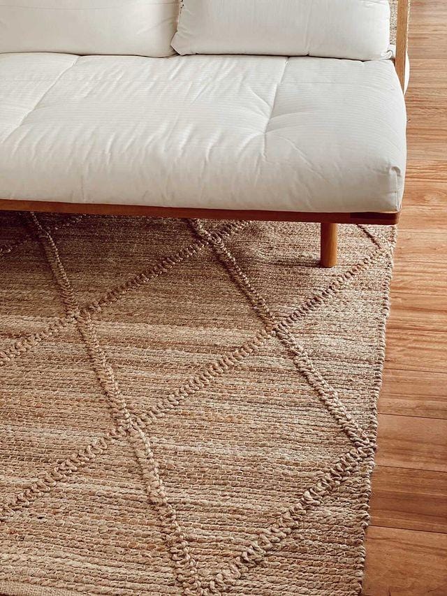 Sabra Diamond Lattice Jute Rug - Image 12