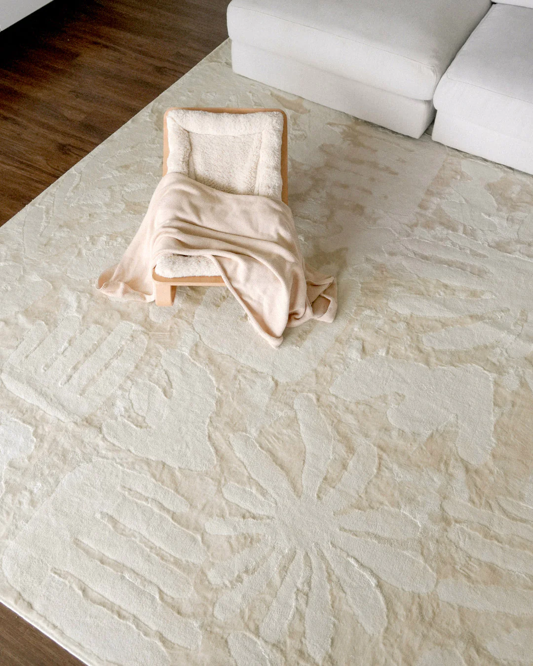 Salah Textured Abstract Neutral Rug - Image 5