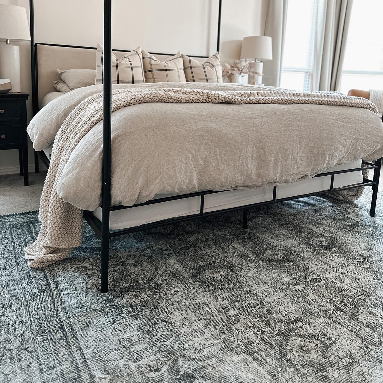 Santi Green and Grey Traditional Distressed Washable Rug - Image 16
