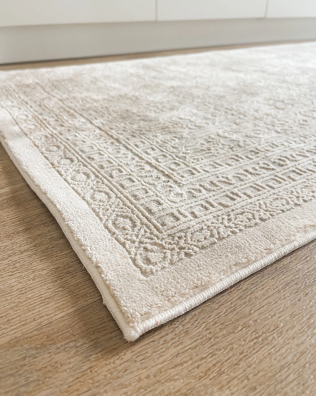 Seda Cream Ivory And Grey Traditional Floral Runner Rug - Image 3
