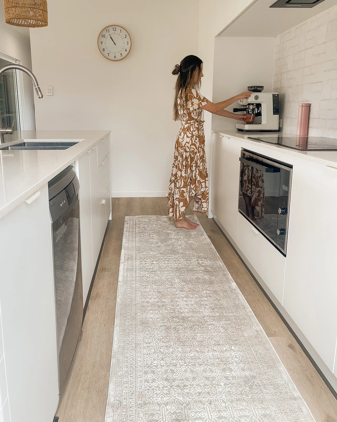 Seda Cream Ivory And Grey Traditional Floral Runner Rug - Image 4