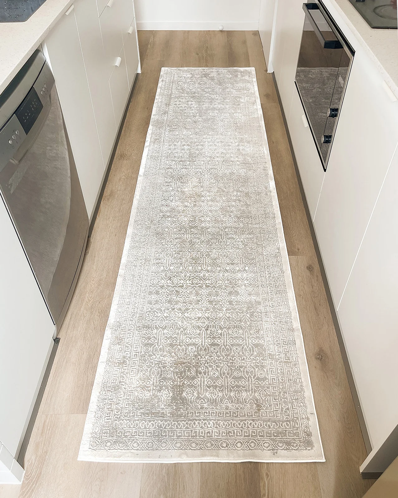 Seda Cream Ivory And Grey Traditional Floral Runner Rug - Image 7