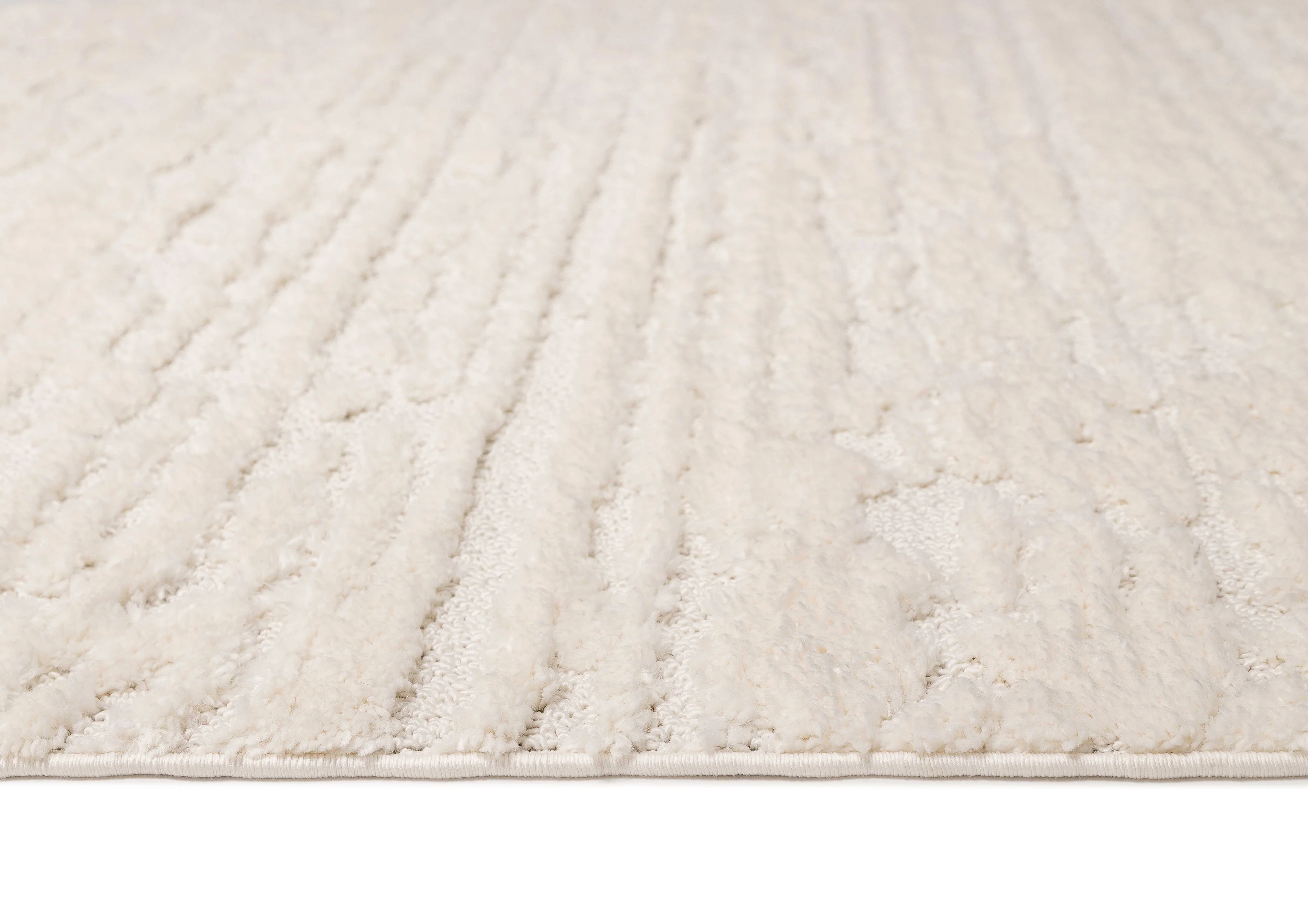 Serena Ivory Cream Textured Tassel Rug - Image 18