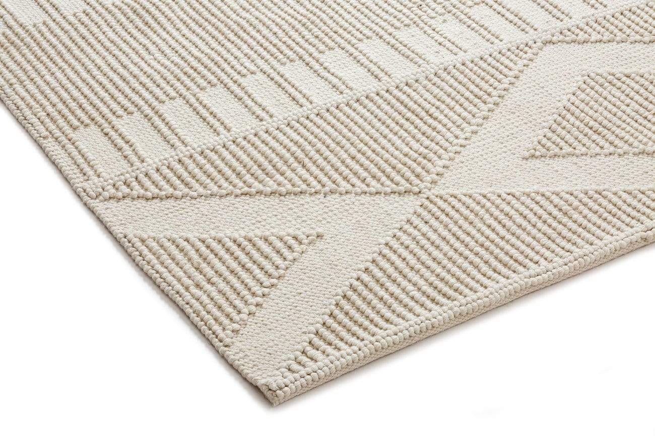 Shaka Ivory Indoor Outdoor Rug - Image 11