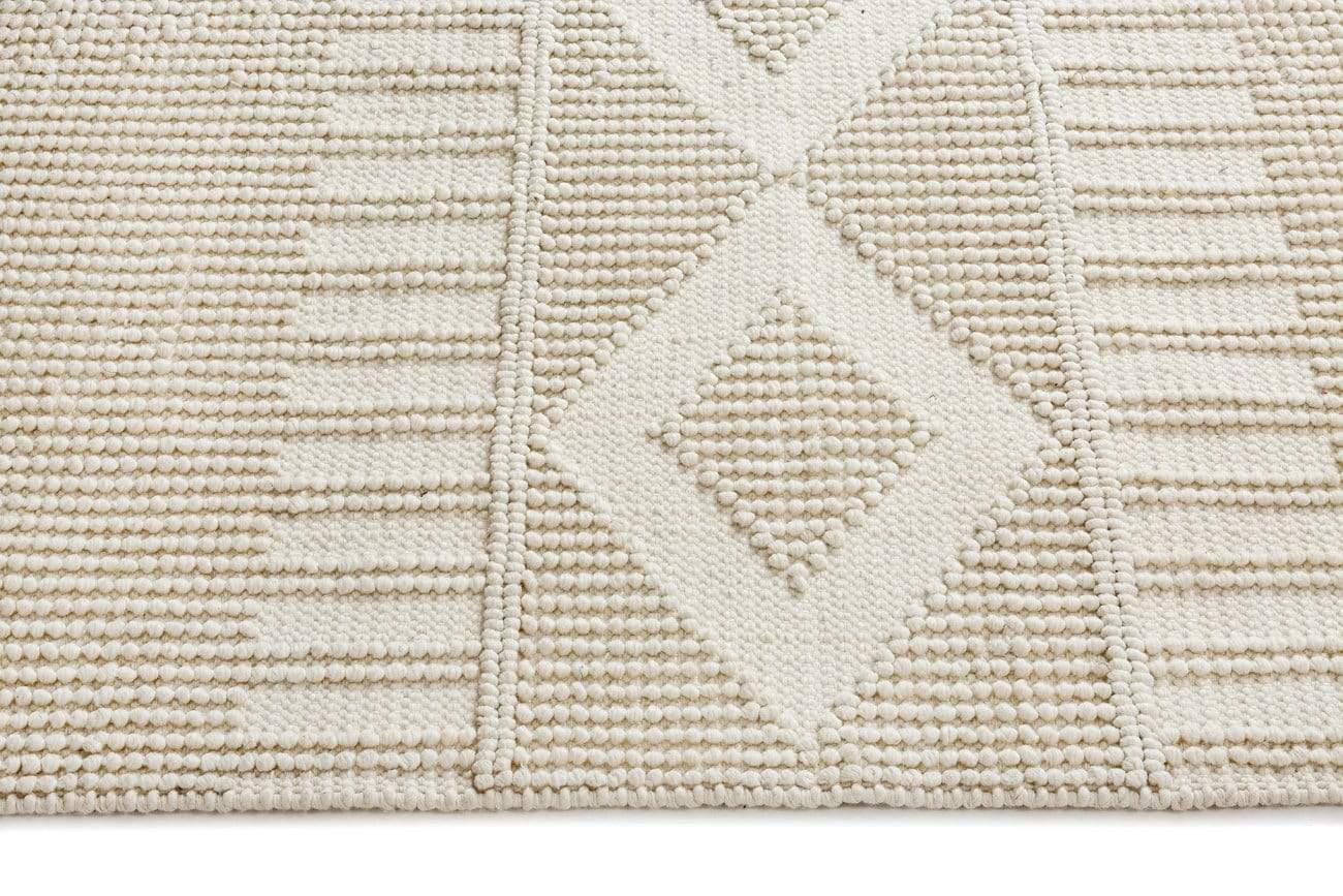 Shaka Ivory Indoor Outdoor Rug - Image 12