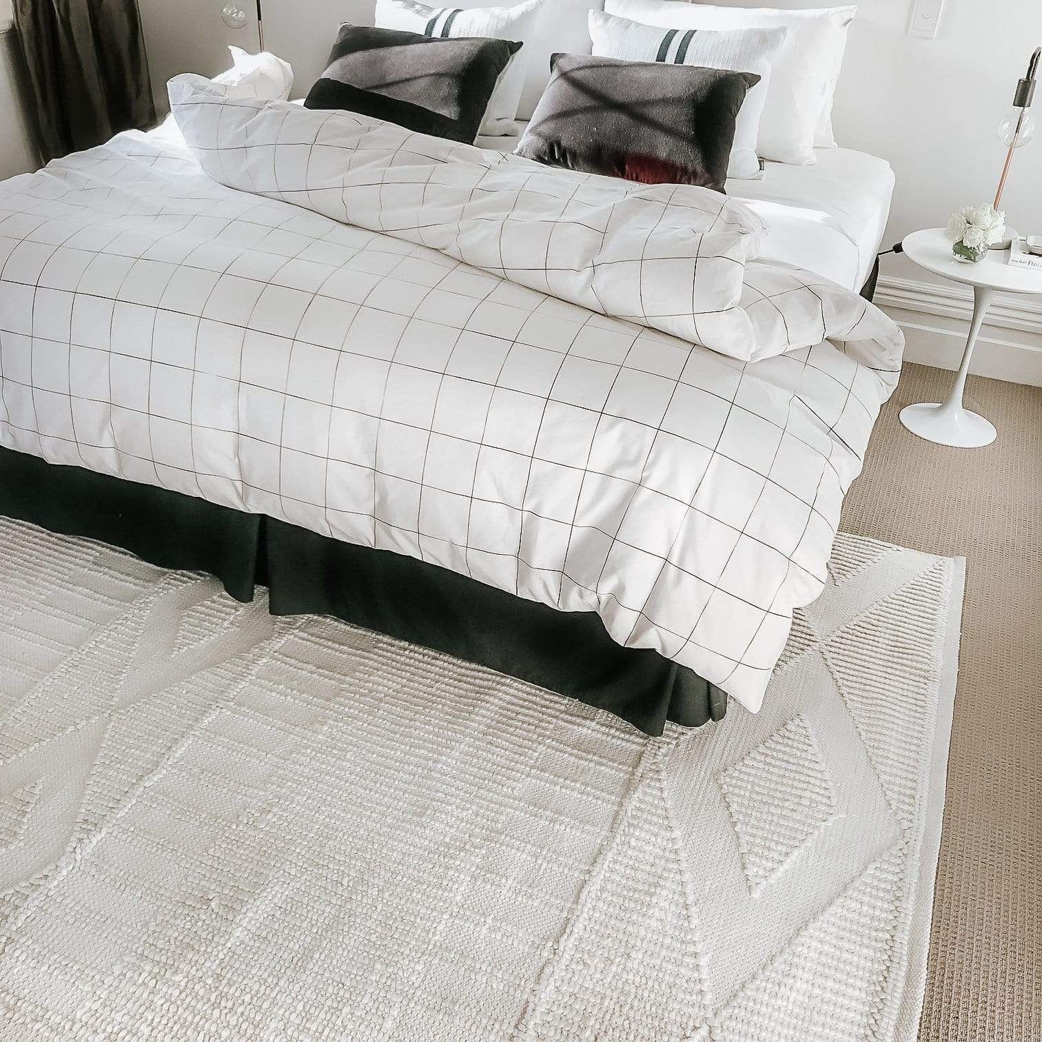 Shaka Ivory Indoor Outdoor Rug - Image 8
