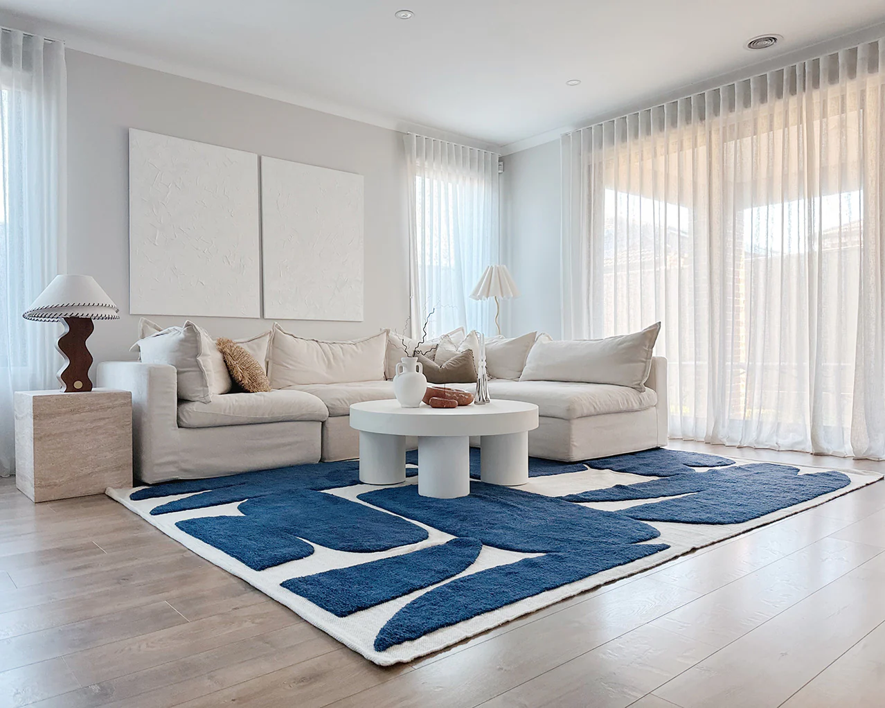 Simora Blue Abstract Washable Wool Rug - Image 7