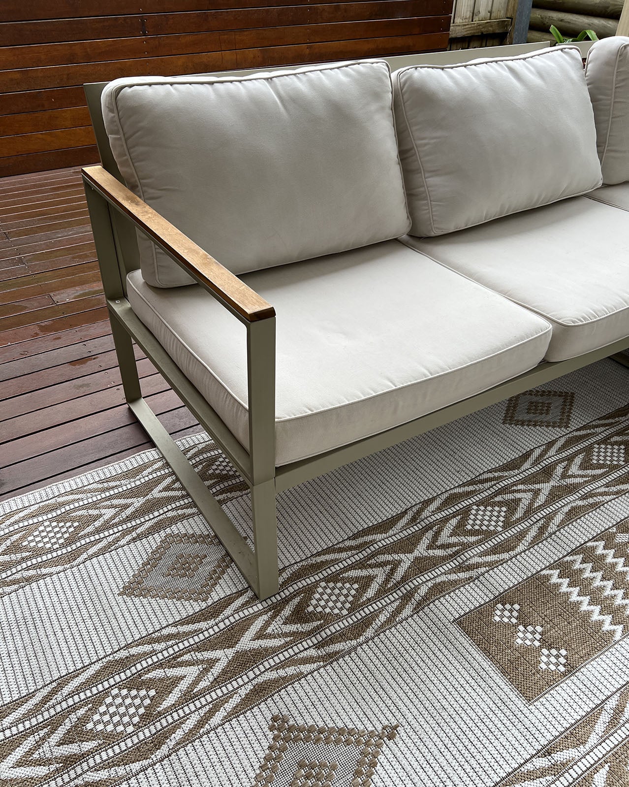 Sitaah Brown and Ivory Tribal Flatweave Indoor Outdoor Rug - Image 9