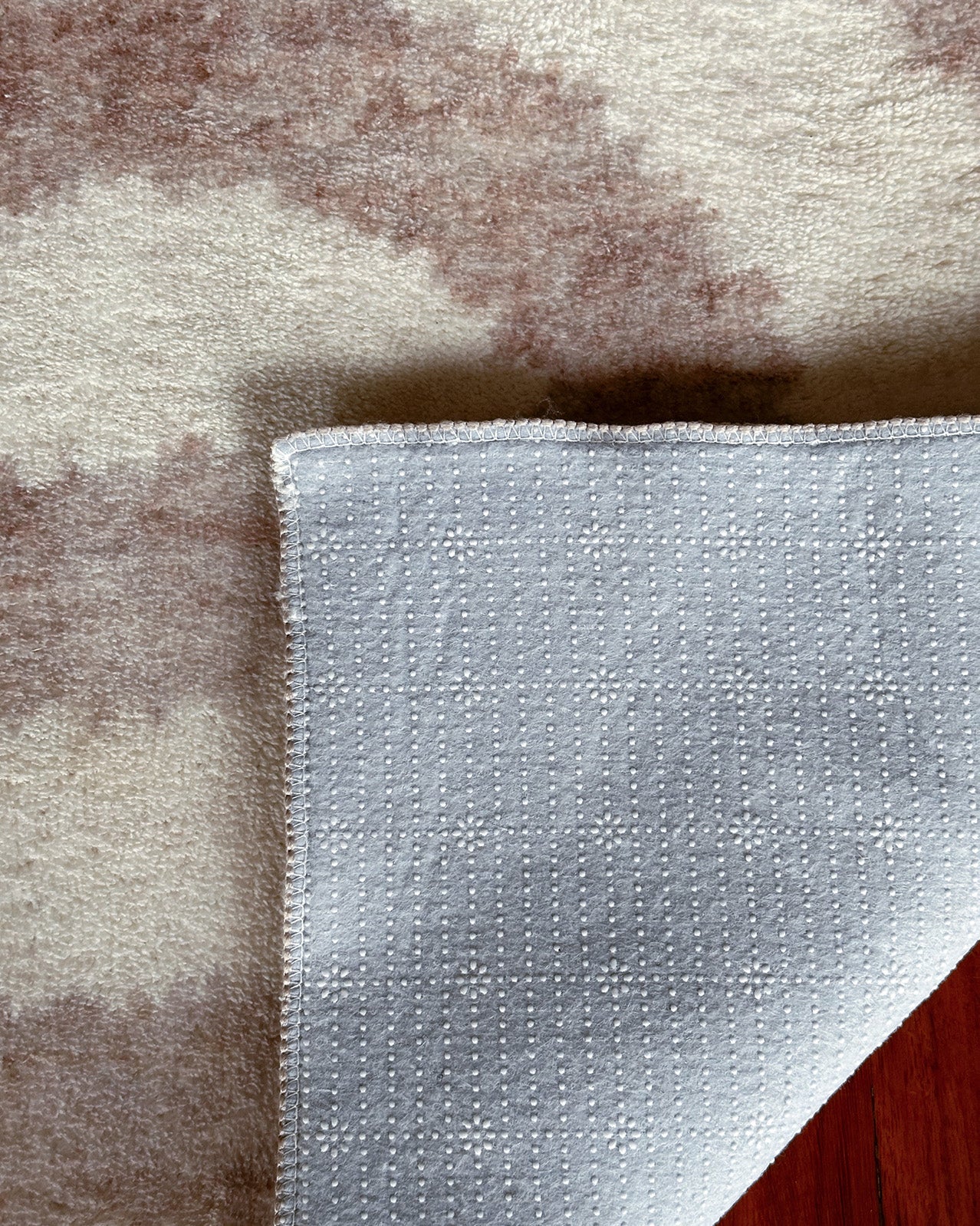 Sloan Beige Curve Pattern Washable Rug - Image 11