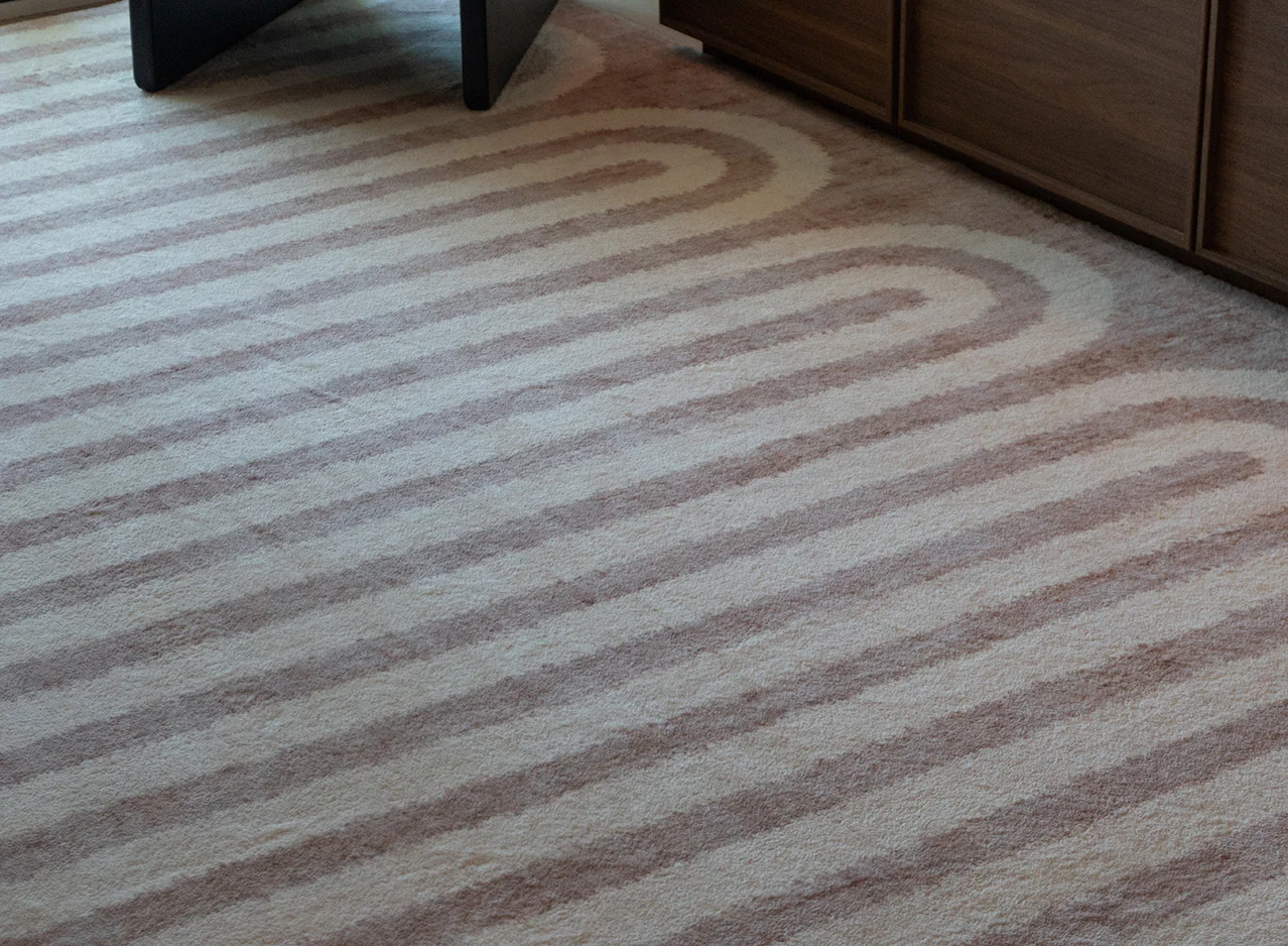 Sloan Beige Curve Pattern Washable Rug - Image 5