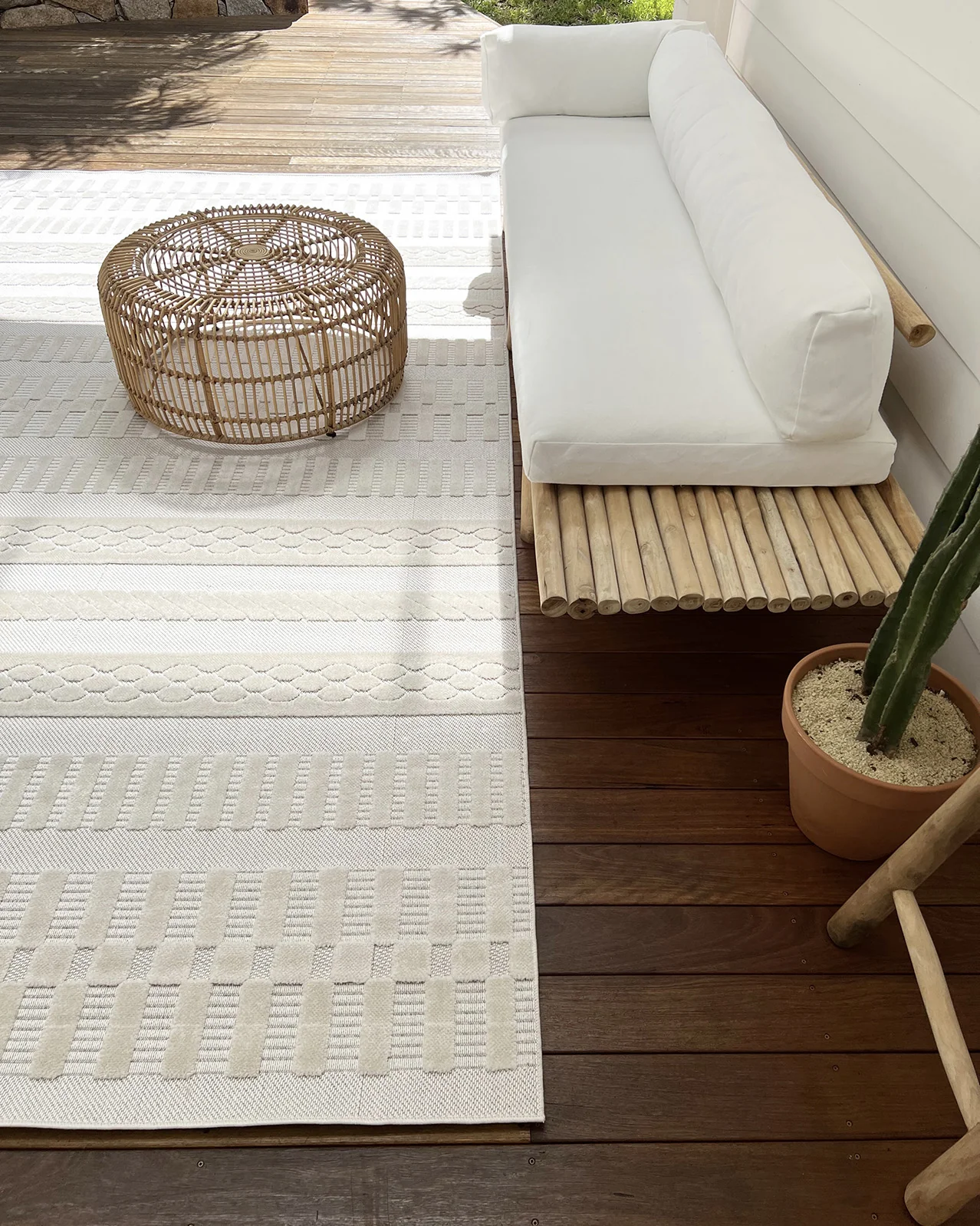 Sophie Ivory Cream Tribal Indoor Outdoor Rug - Image 3