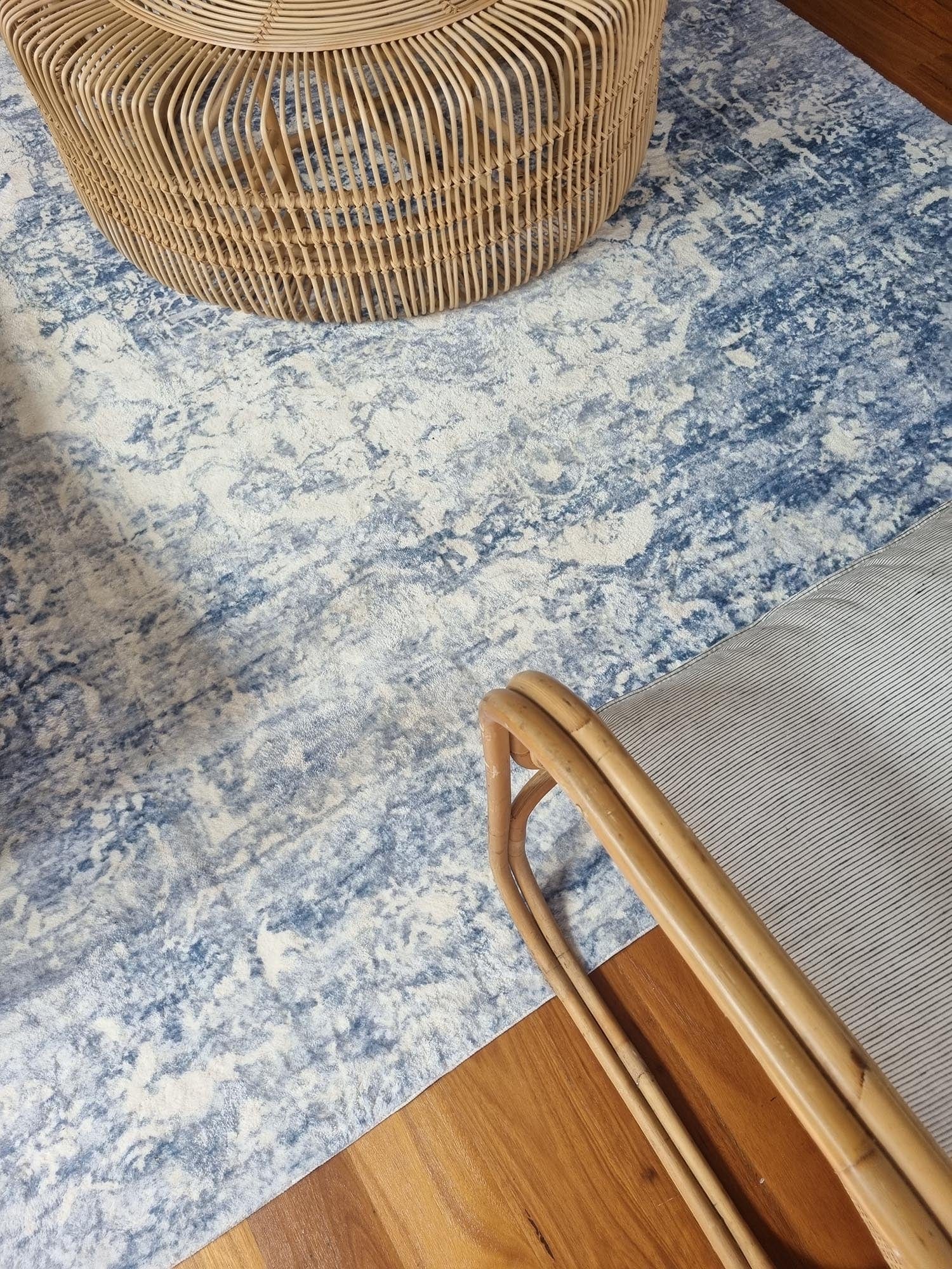 Suri Blue and Grey Distressed Washable Rug - Image 8