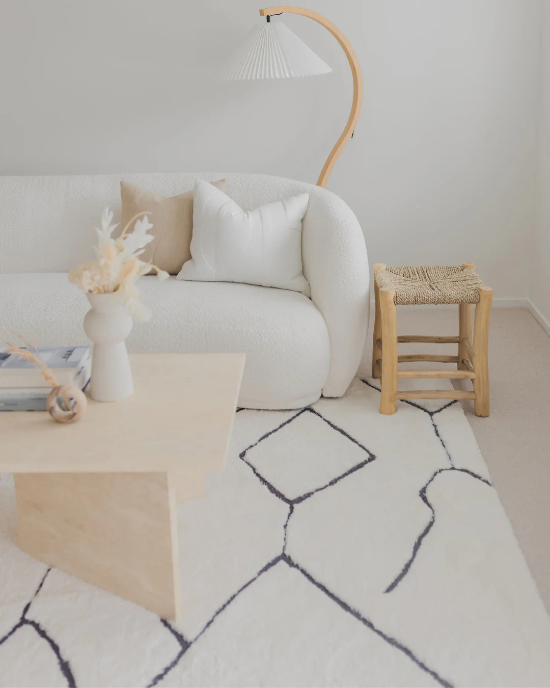 Tahlee Cream and Charcoal Grey Tribal Shag Rug - Image 8