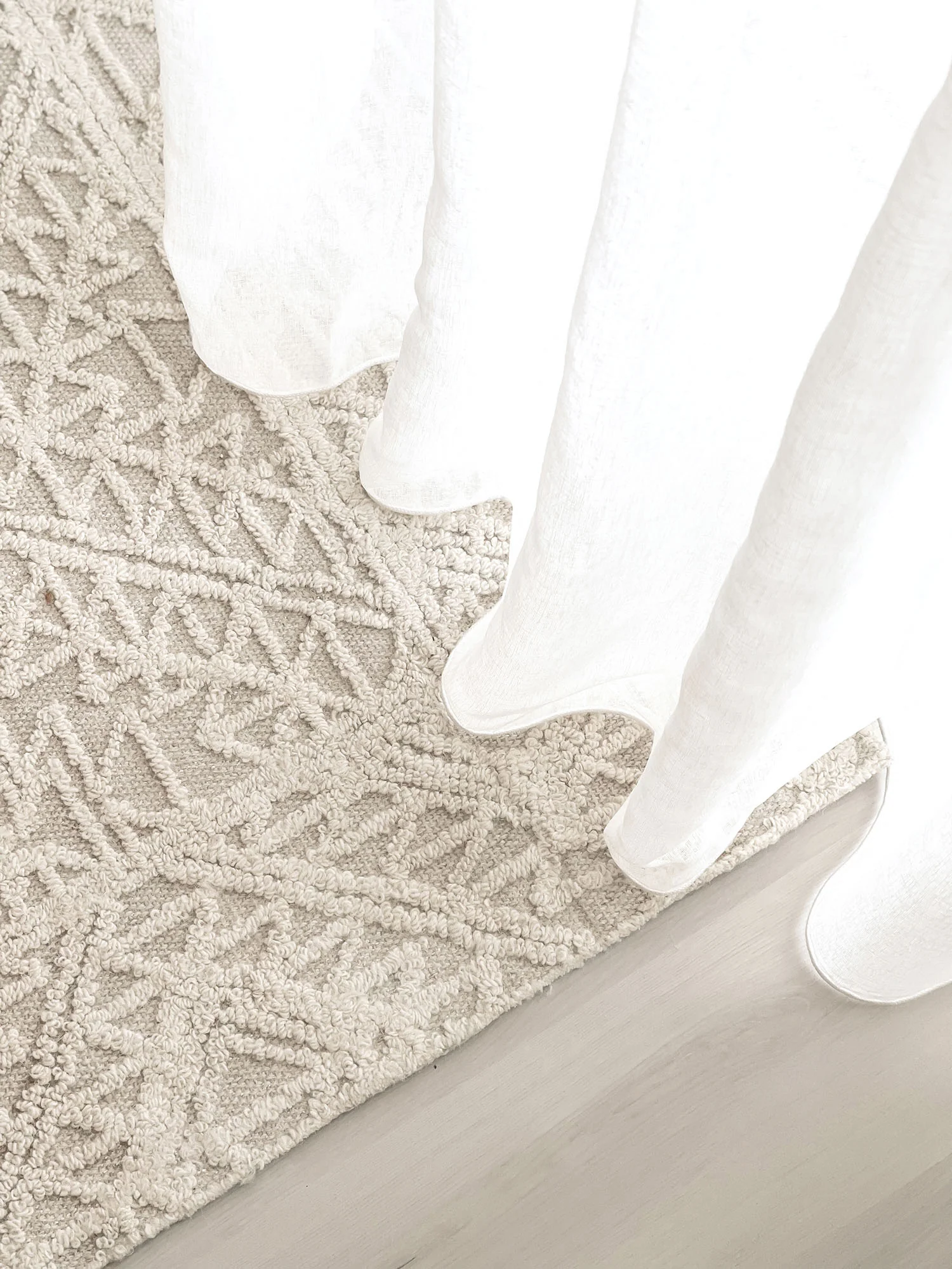 Takalo Beige and Ivory Textured Tribal Rug - Image 10