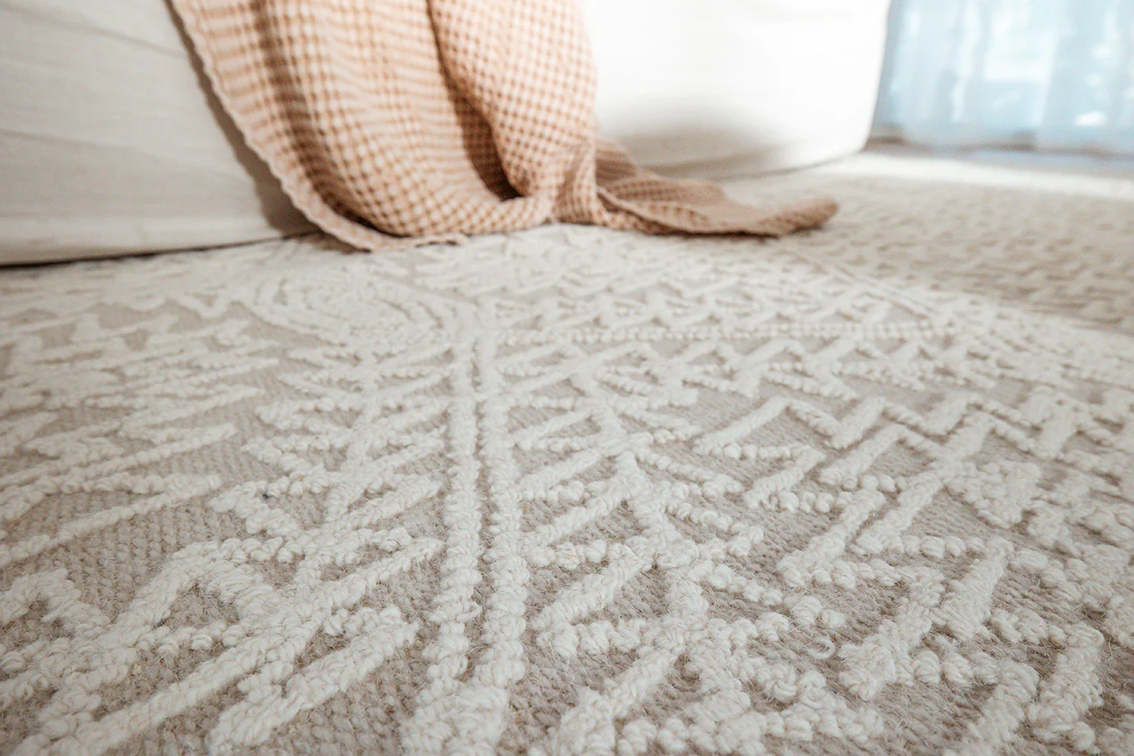 Takalo Beige and Ivory Textured Tribal Rug - Image 3